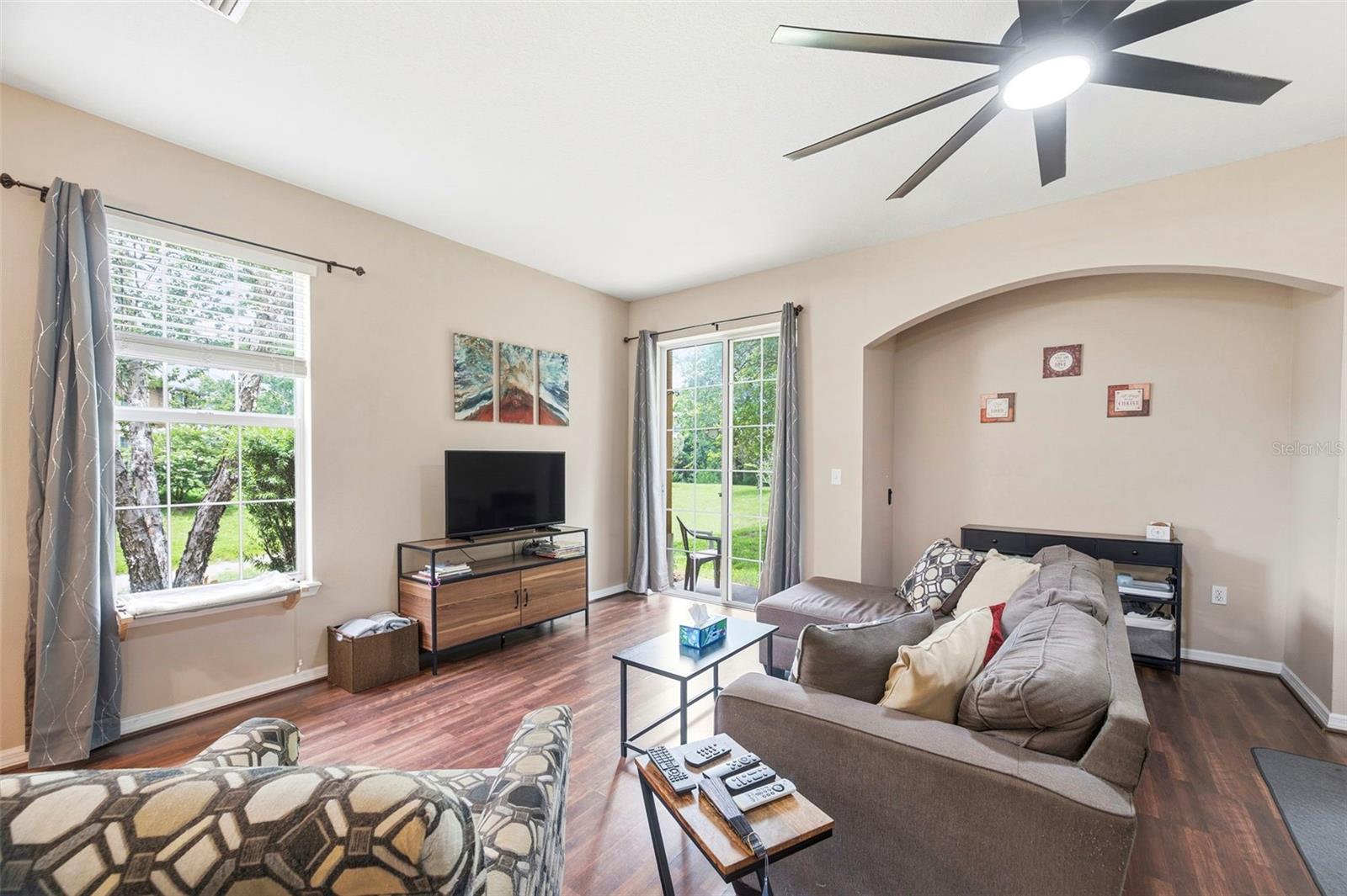 7710 RED MILL CIR, NEW PORT RICHEY, FL — photo 2