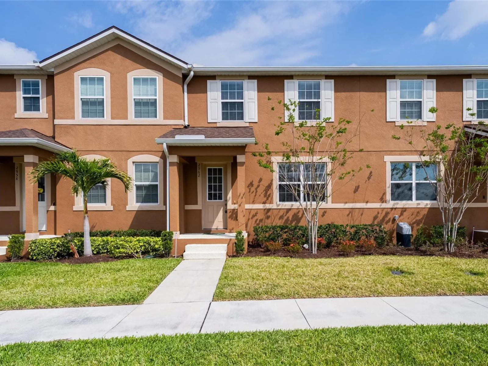 2962 FIREBUSH WAY, CLERMONT, FL — photo 2