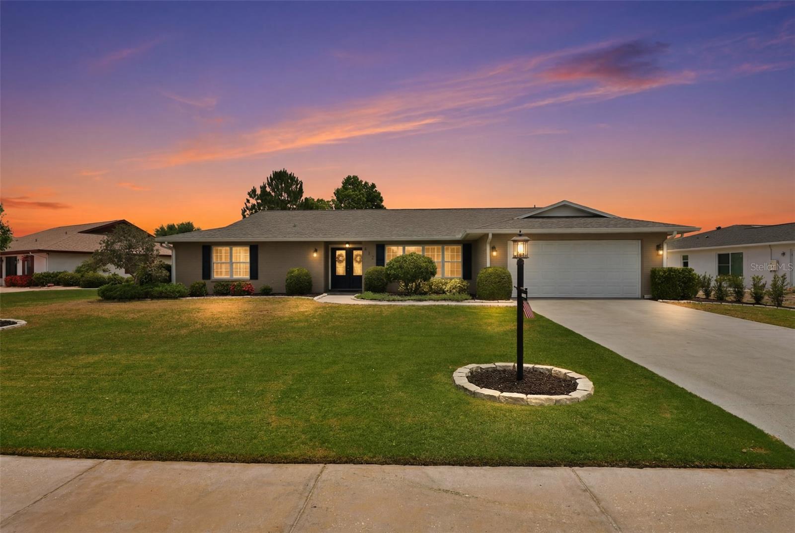 412 STONEHAM DR, SUN CITY CENTER, FL