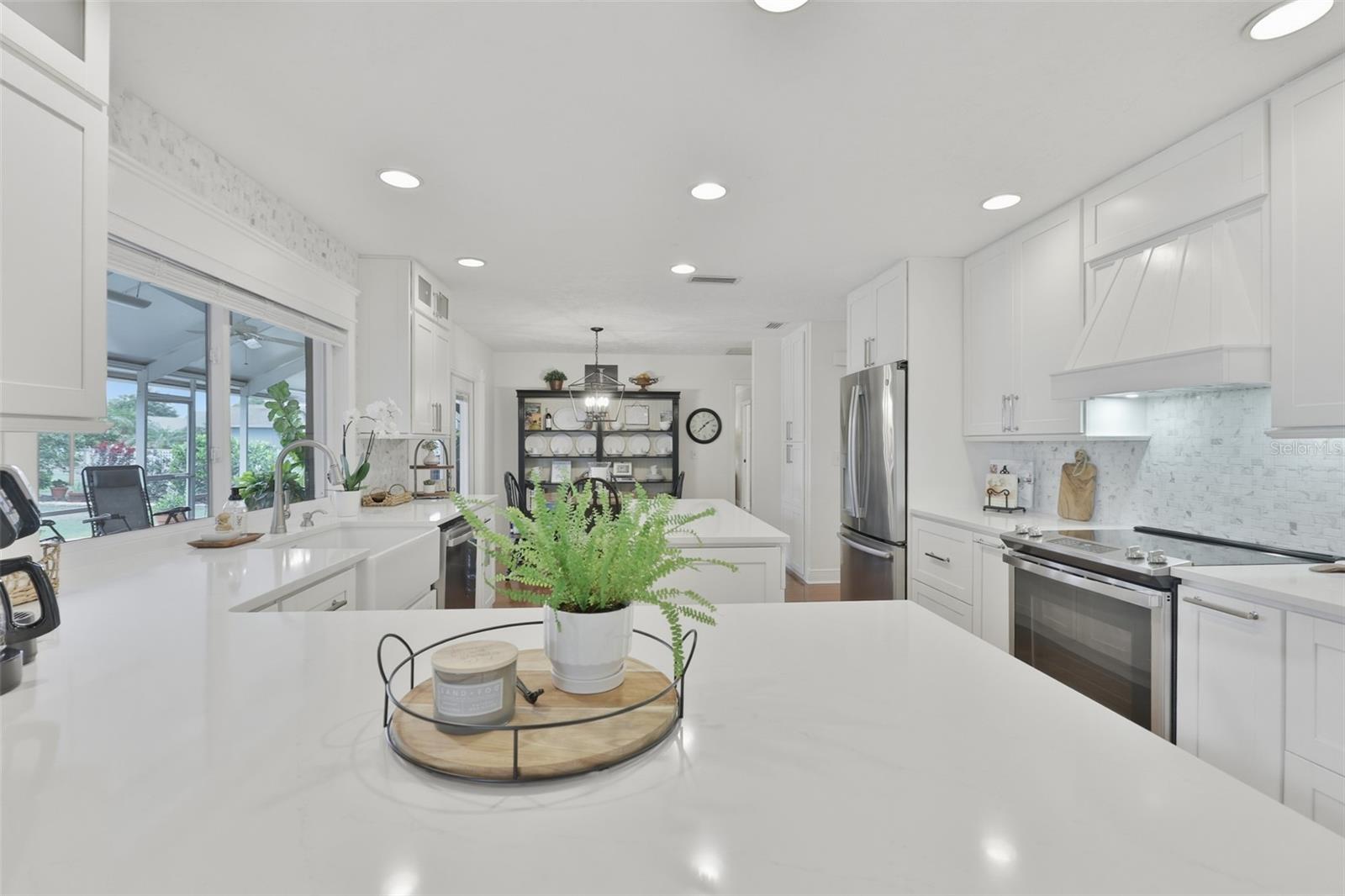 412 STONEHAM DR, SUN CITY CENTER, FL — photo 21