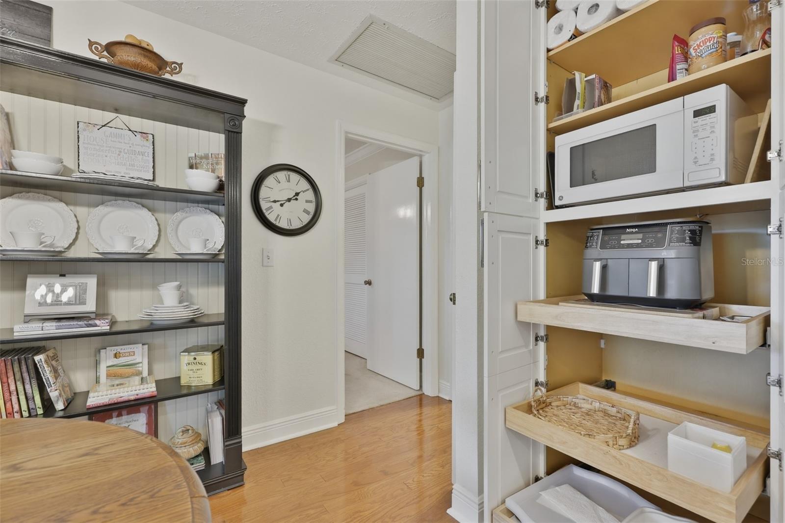 412 STONEHAM DR, SUN CITY CENTER, FL — photo 23