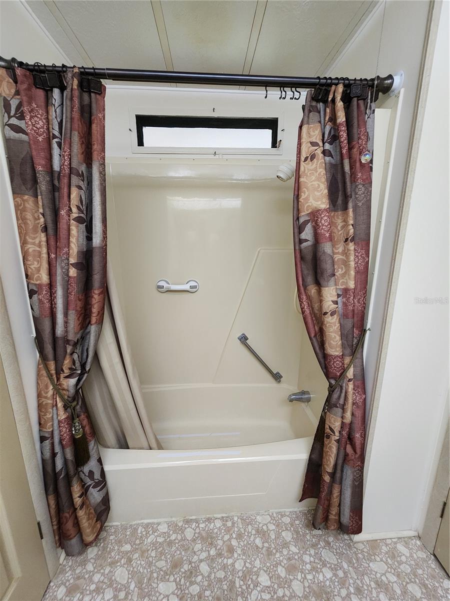 113 LAKE HAZEL DR, WINTER HAVEN, FL — photo 35