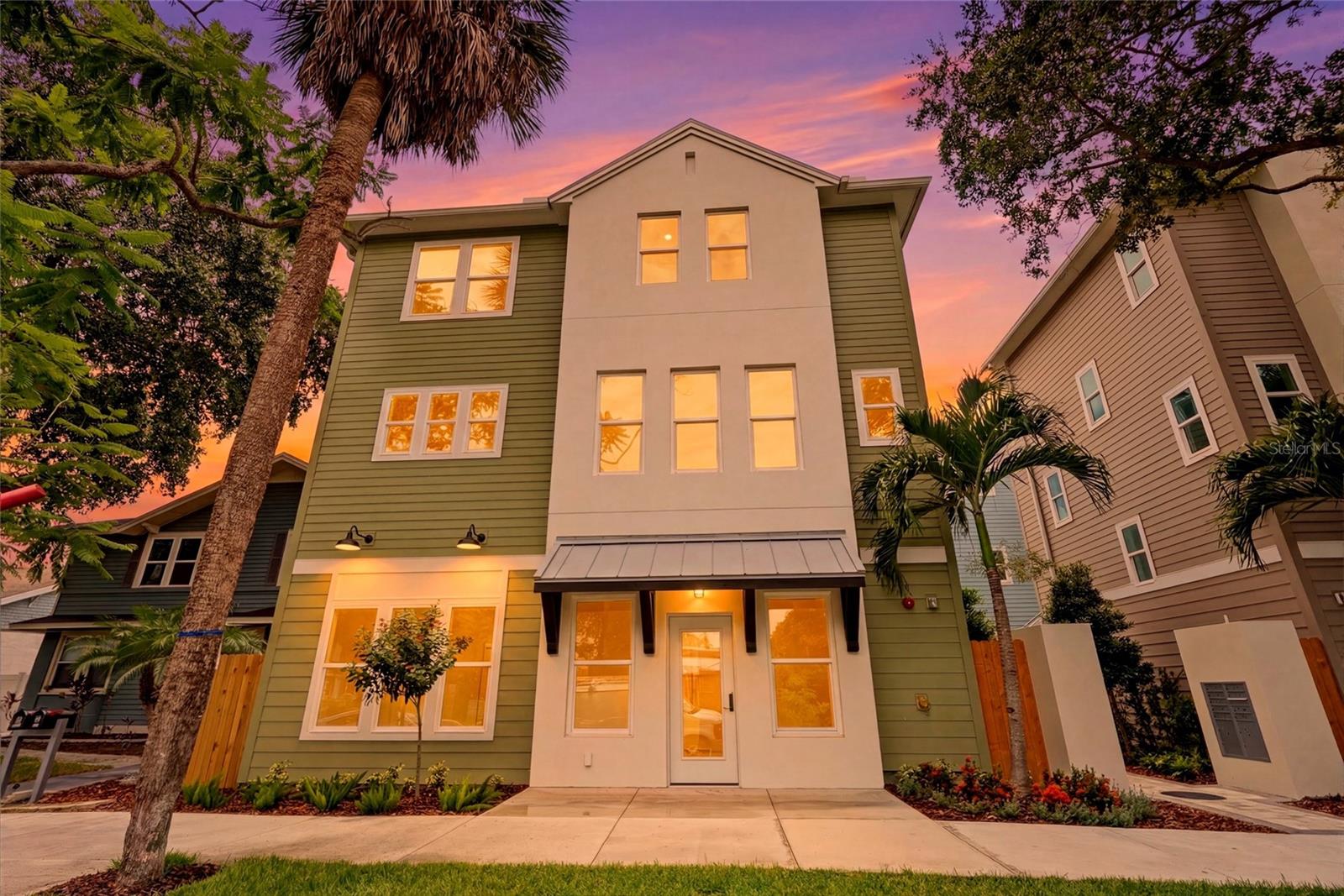 2540 1ST AVE N, ST PETERSBURG, FL — photo 2