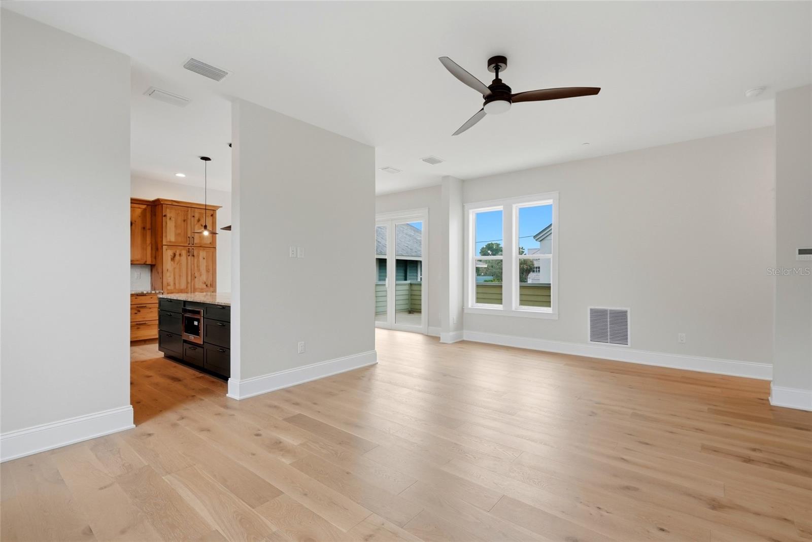2540 1ST AVE N, ST PETERSBURG, FL — photo 8
