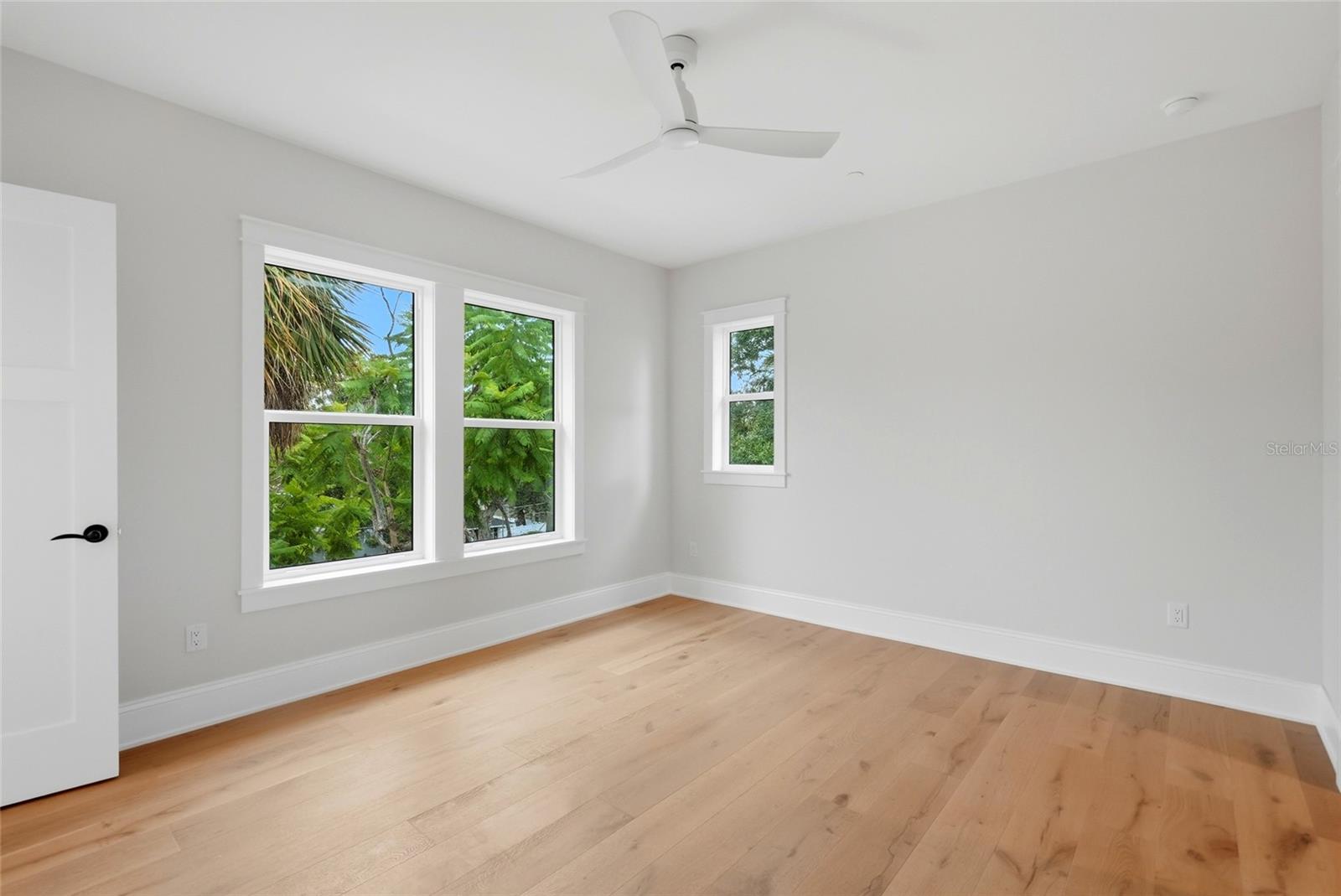 2540 1ST AVE N, ST PETERSBURG, FL — photo 23