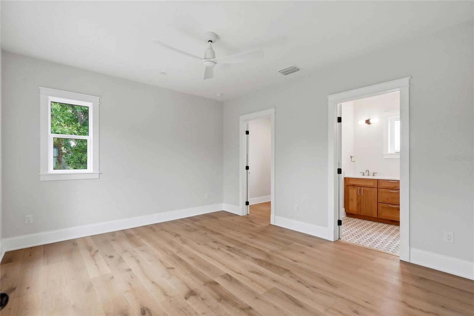 2540 1ST AVE N, ST PETERSBURG, FL — photo 24