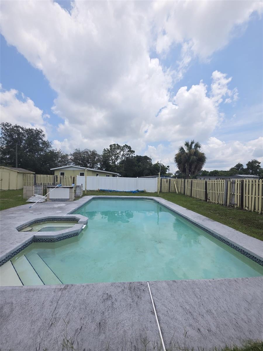 802 CRAWFORD ST, DELTONA, FL — photo 2