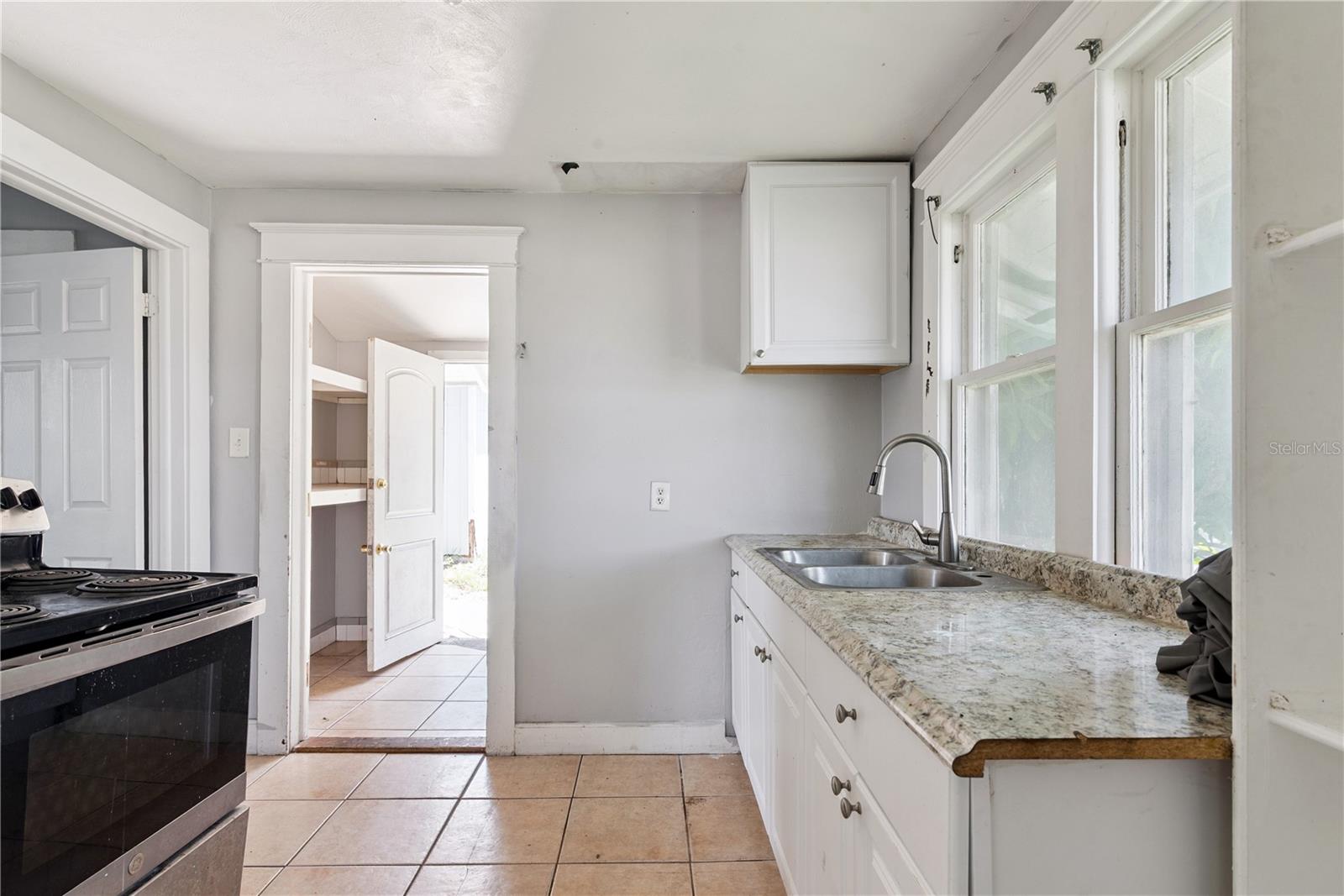 821 N RIDGEWOOD AVE, DAYTONA BEACH, FL — photo 9