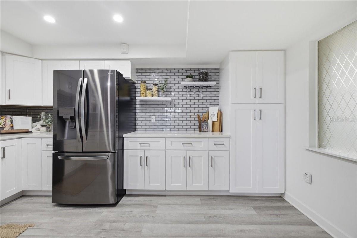 4908 38TH WAY S #401, ST PETERSBURG, FL — photo 4
