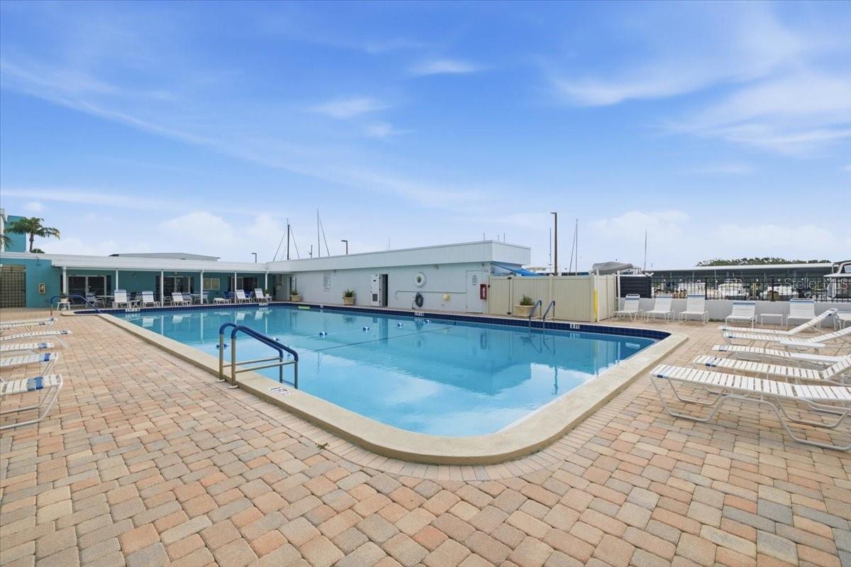 4908 38TH WAY S #401, ST PETERSBURG, FL — photo 38