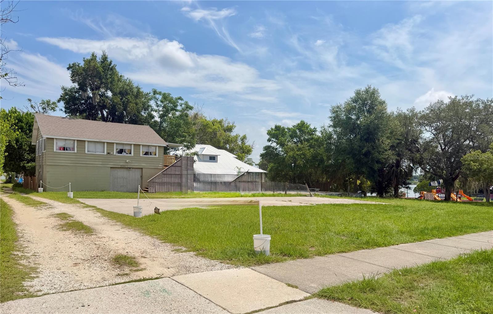 221 AVENUE C NE, WINTER HAVEN, FL — photo 4