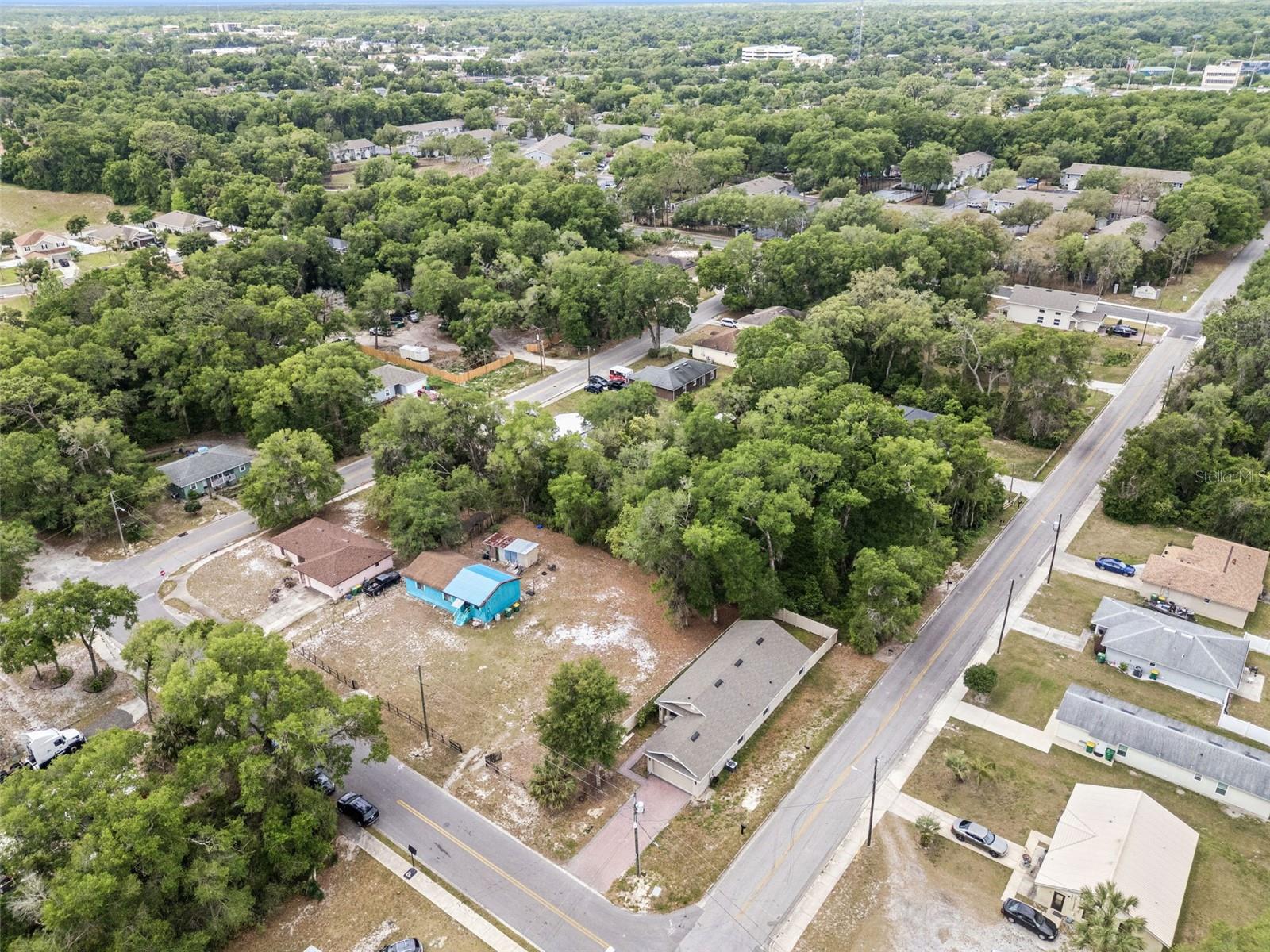 520 S KENTUCKY AVE, DELAND, FL — photo 44
