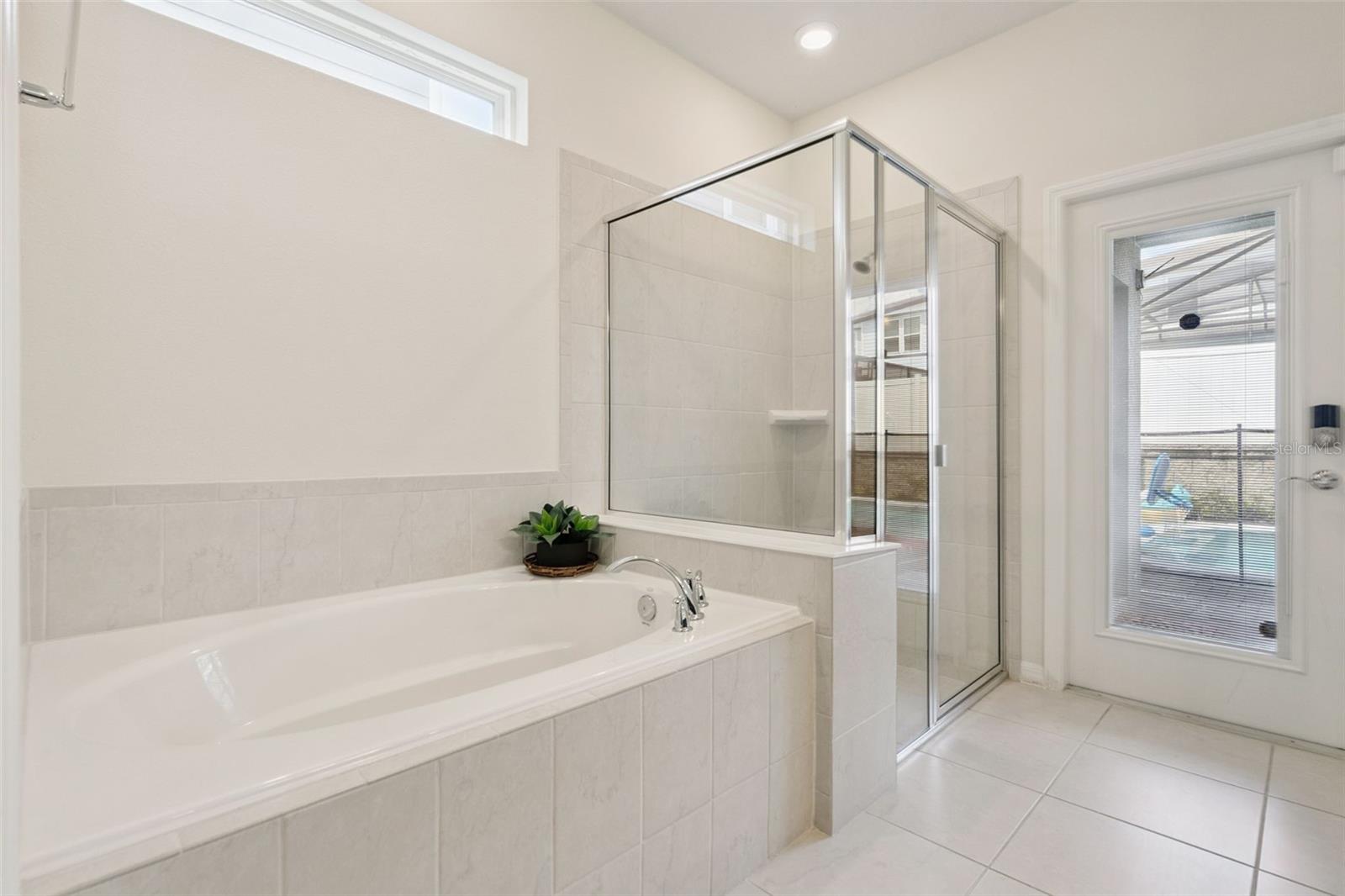 1876 SUMMER DR, DAVENPORT, FL — photo 28
