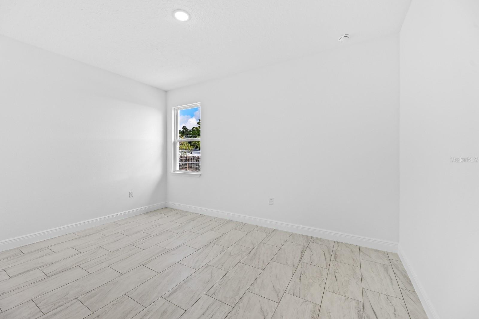 2744 W REDGATE DR, DUNNELLON, FL — photo 13