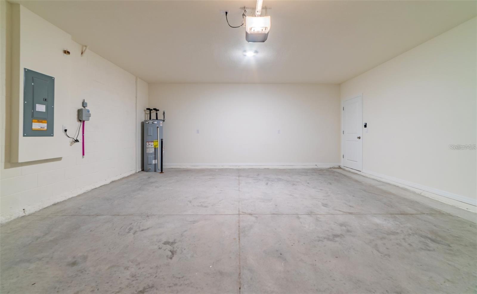 9138 FORGE BREEZE LOOP, WESLEY CHAPEL, FL — photo 15