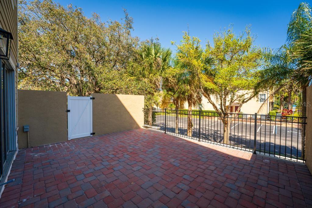7549 SUNFLOWER CIR, KISSIMMEE, FL — photo 35