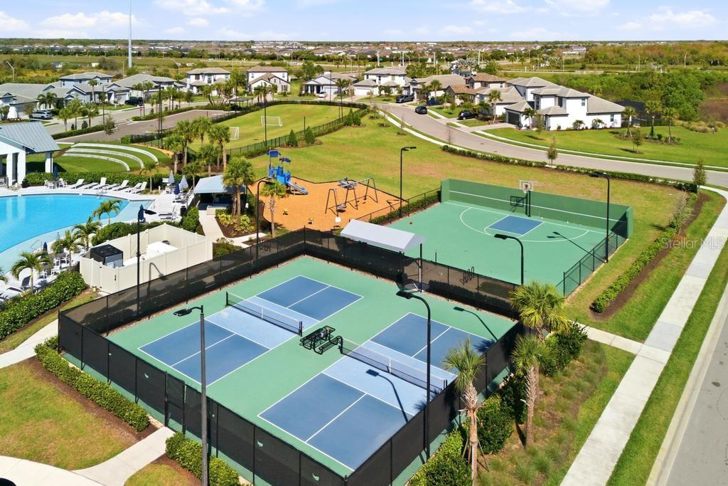 17731 SAVORY MIST CIR, BRADENTON, FL — photo 49