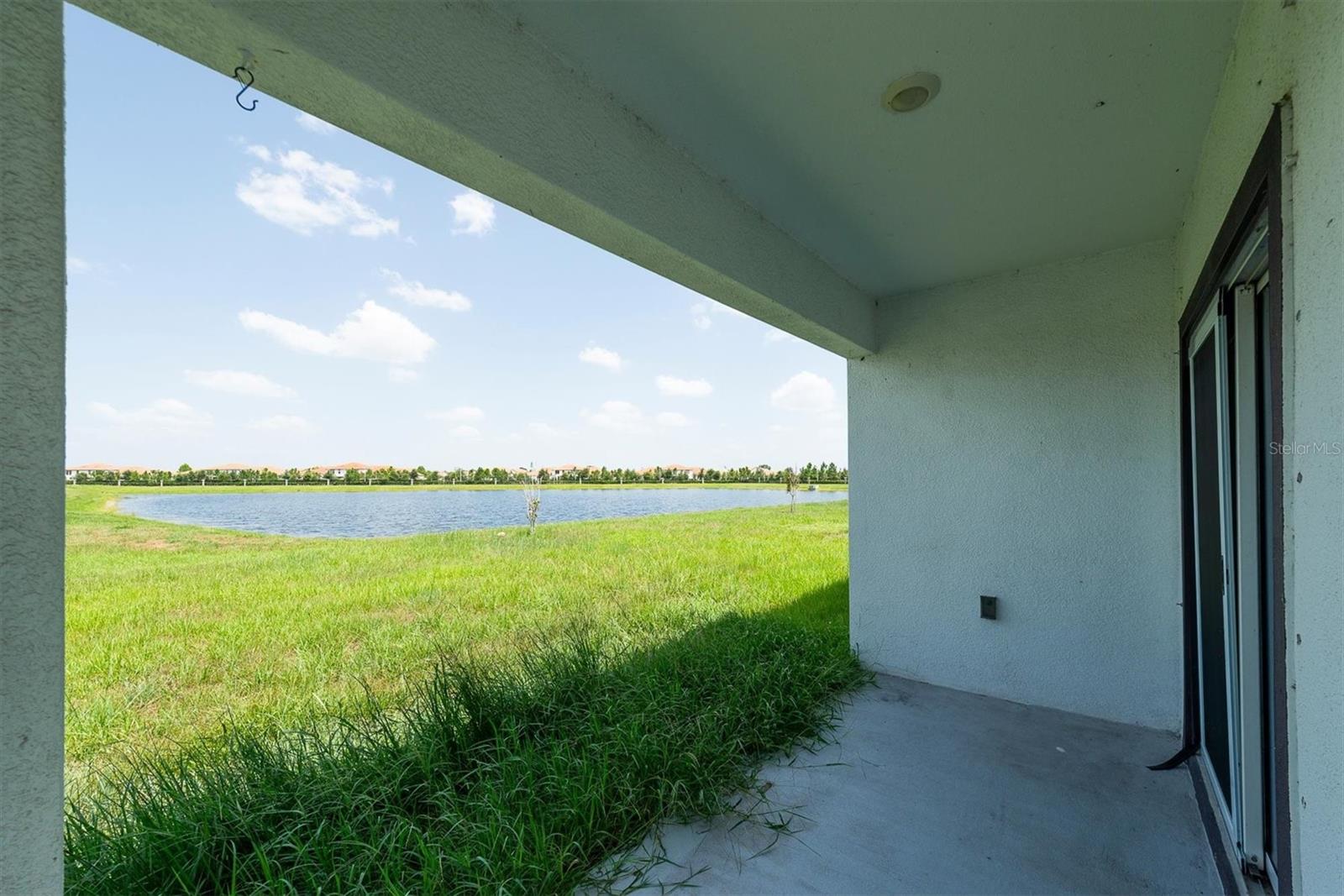 17066 OVAL RUM DR, WIMAUMA, FL — photo 5
