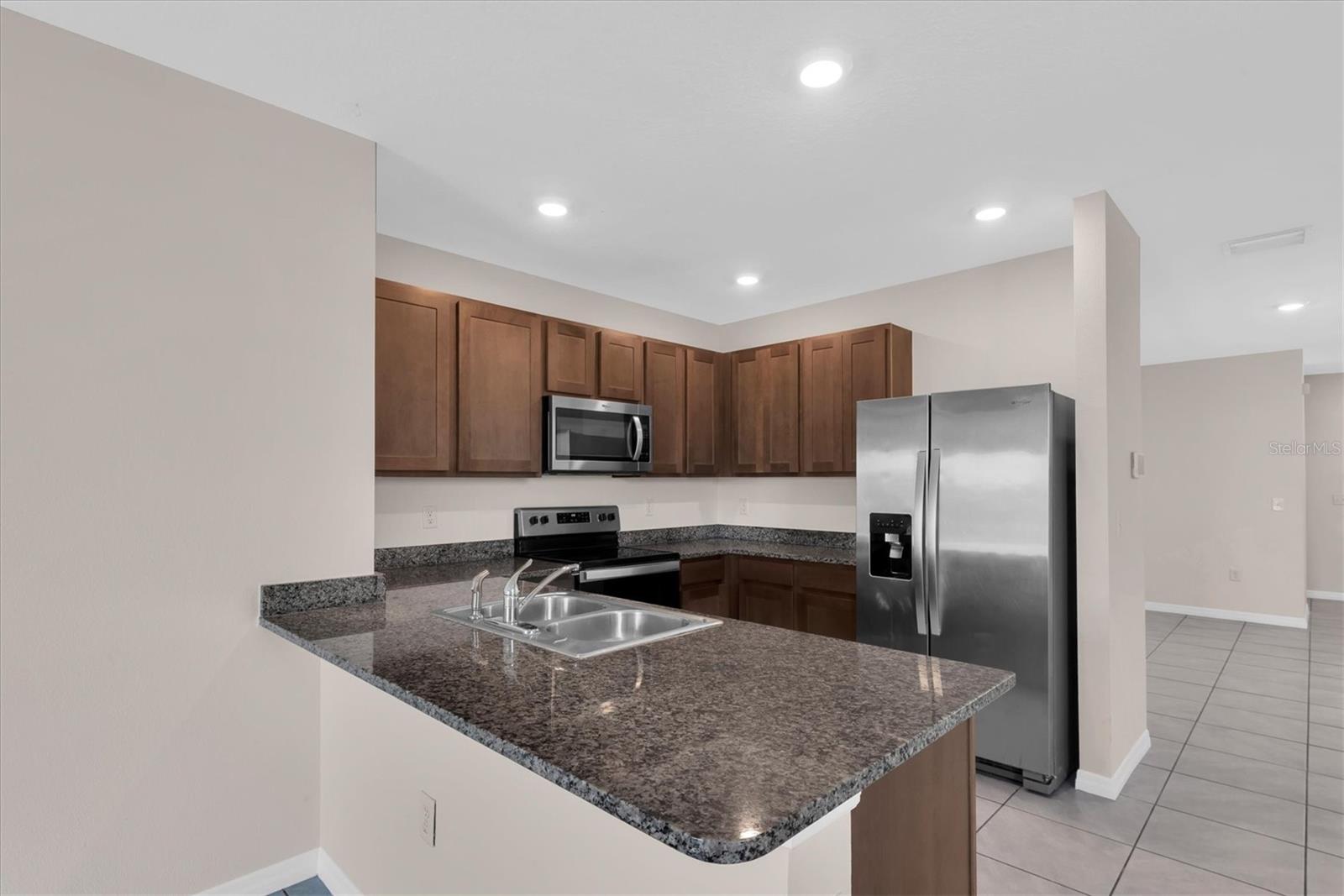 17066 OVAL RUM DR, WIMAUMA, FL — photo 12
