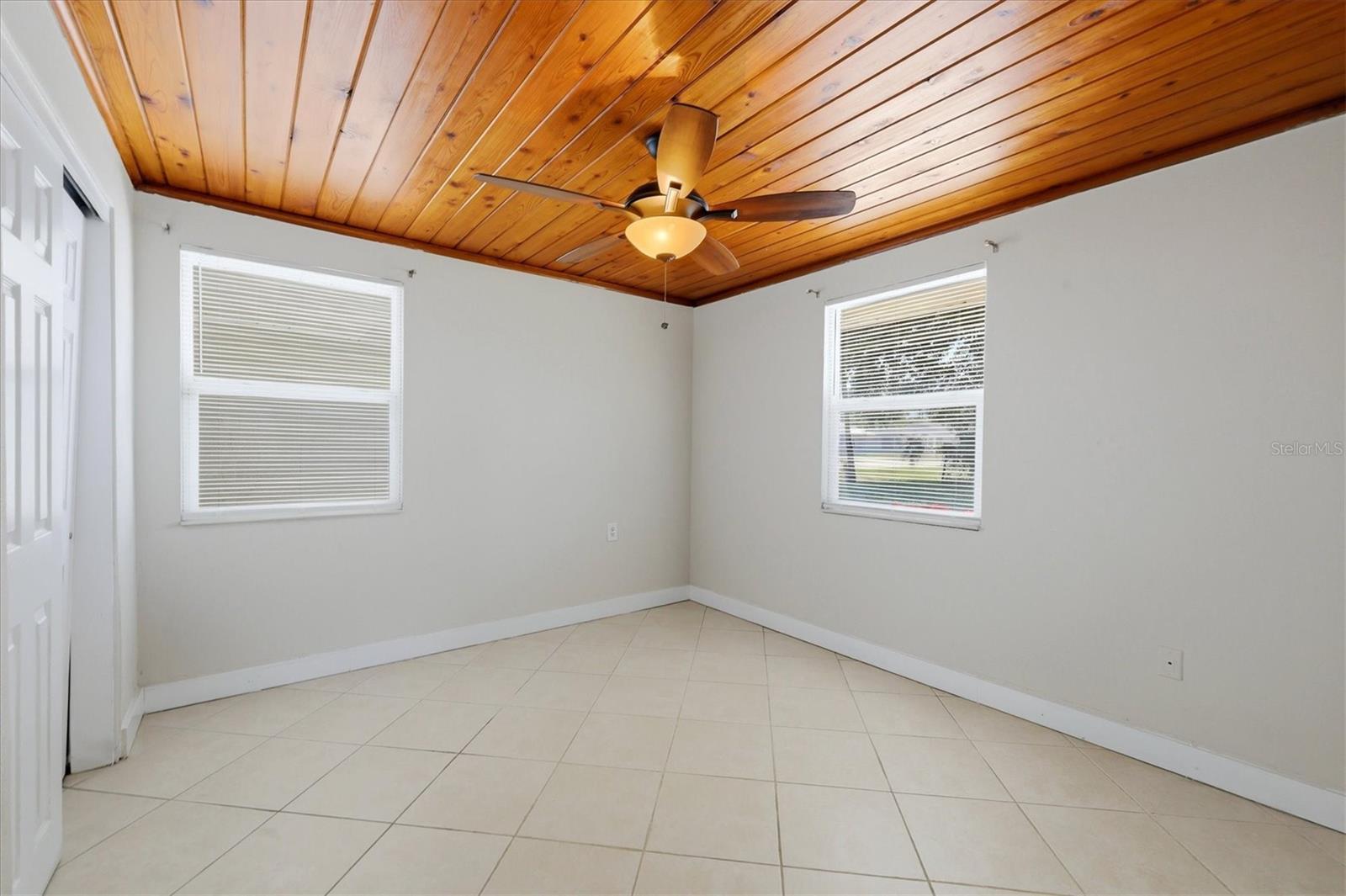 155 MAGNOLIA AVE, ENGLEWOOD, FL — photo 11