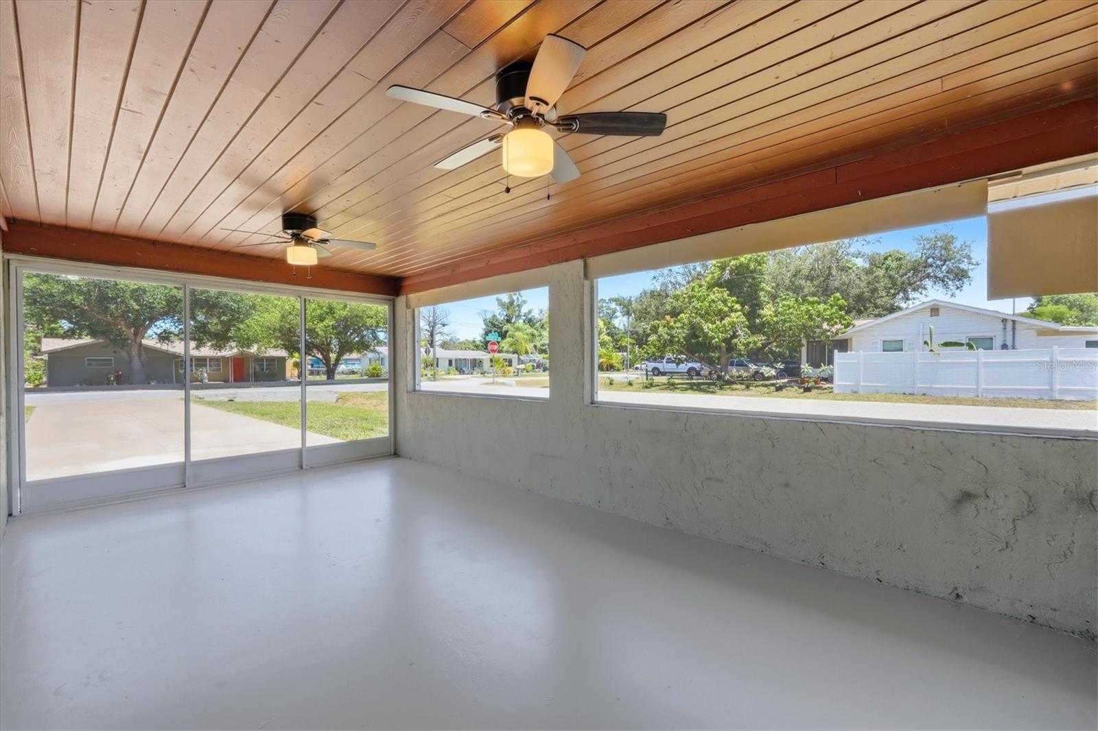 155 MAGNOLIA AVE, ENGLEWOOD, FL — photo 19