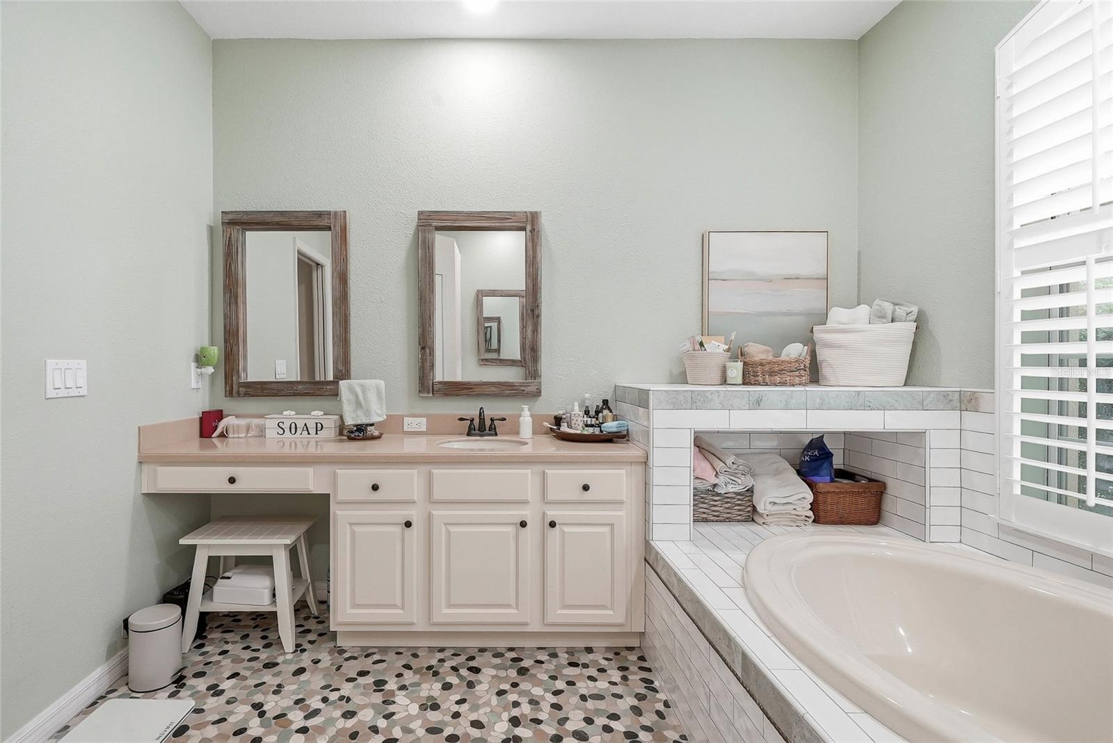 16748 MIDSUMMER LN, SPRING HILL, FL — photo 42