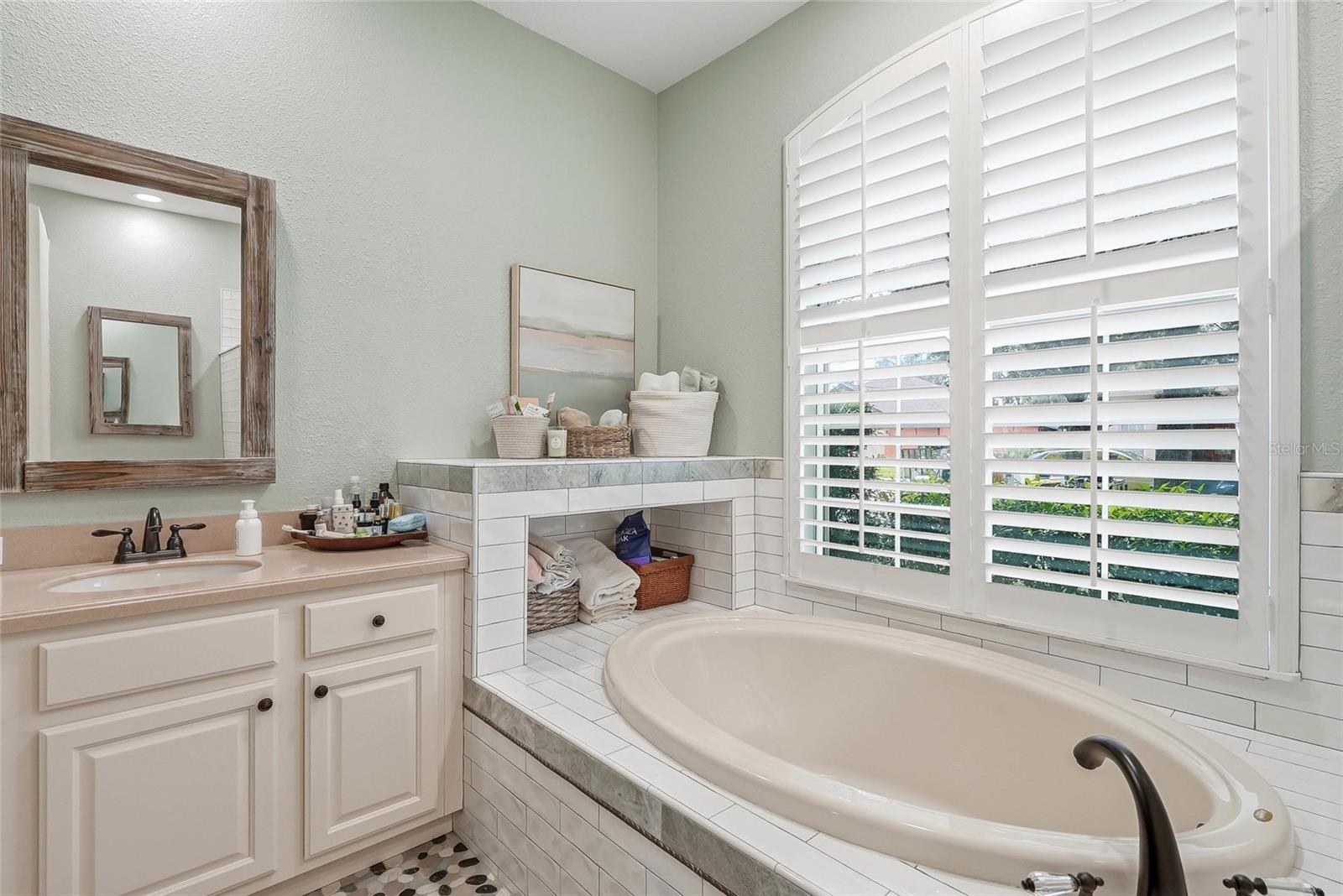 16748 MIDSUMMER LN, SPRING HILL, FL — photo 43