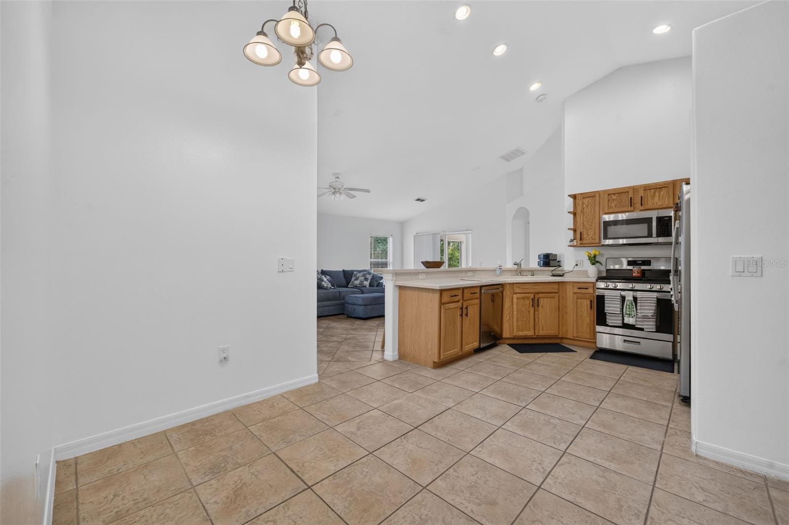 3149 RED BERRY CT, DELTONA, FL — photo 5