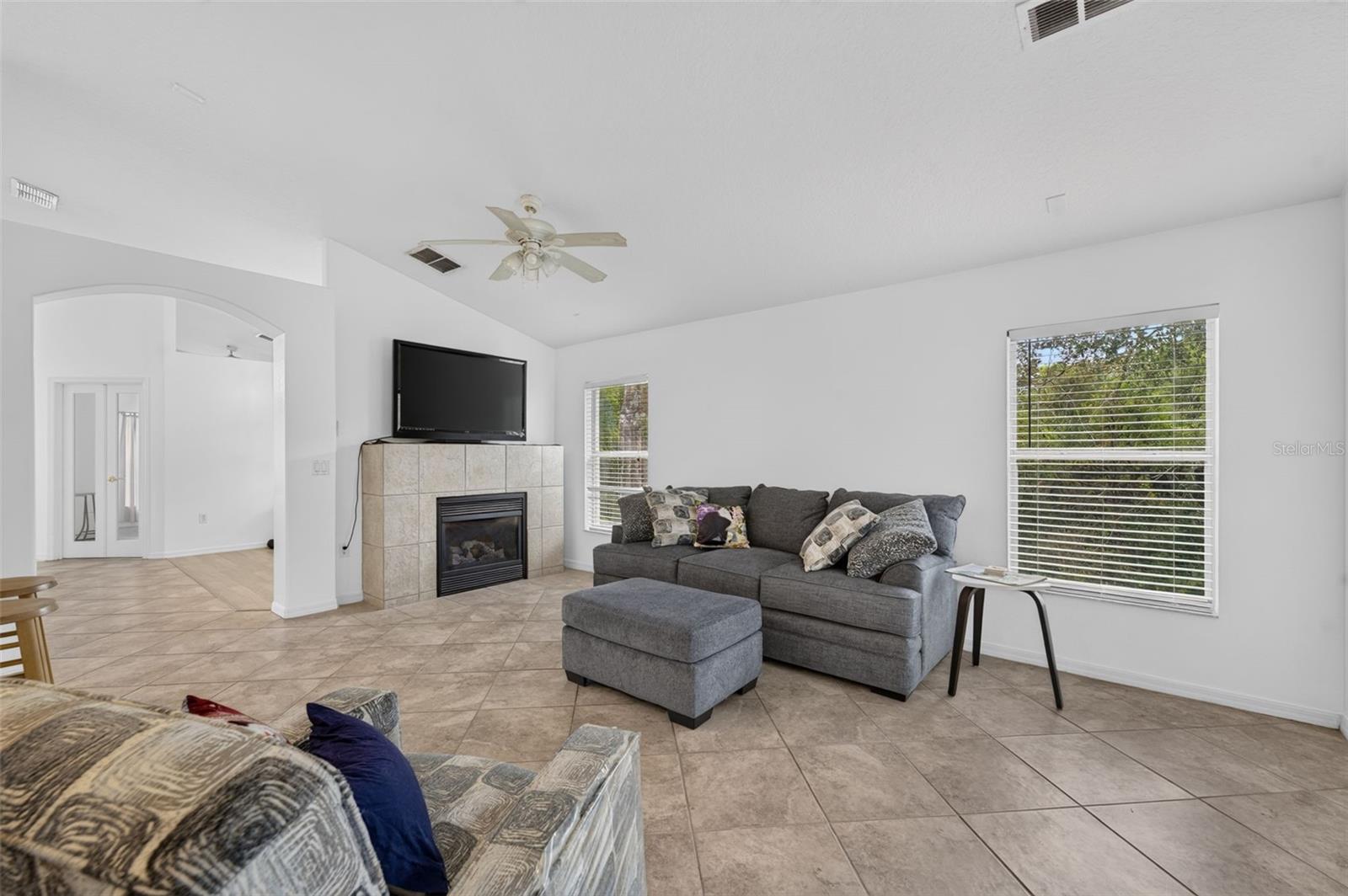 3149 RED BERRY CT, DELTONA, FL — photo 11