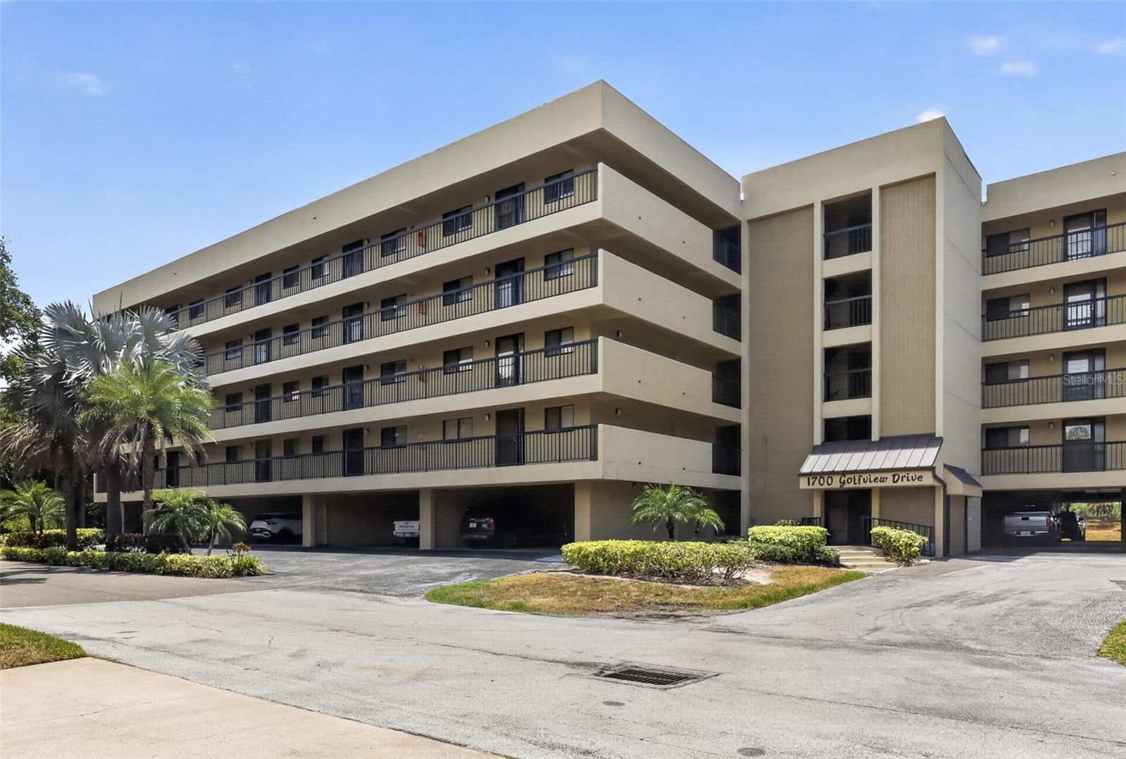 1724 GOLFVIEW DR, TARPON SPRINGS, FL