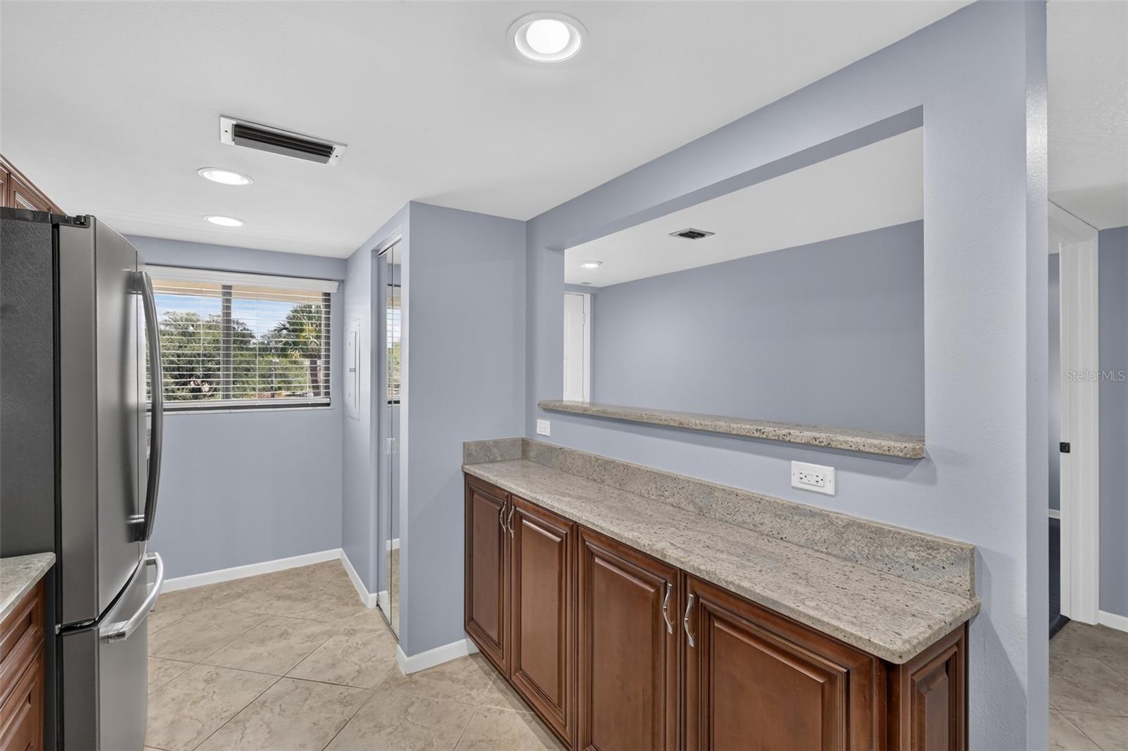 1724 GOLFVIEW DR, TARPON SPRINGS, FL — photo 4