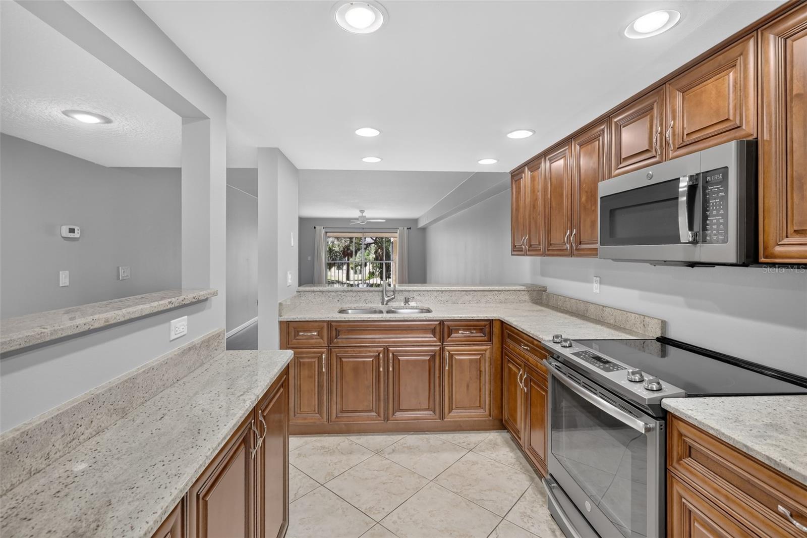 1724 GOLFVIEW DR, TARPON SPRINGS, FL — photo 5