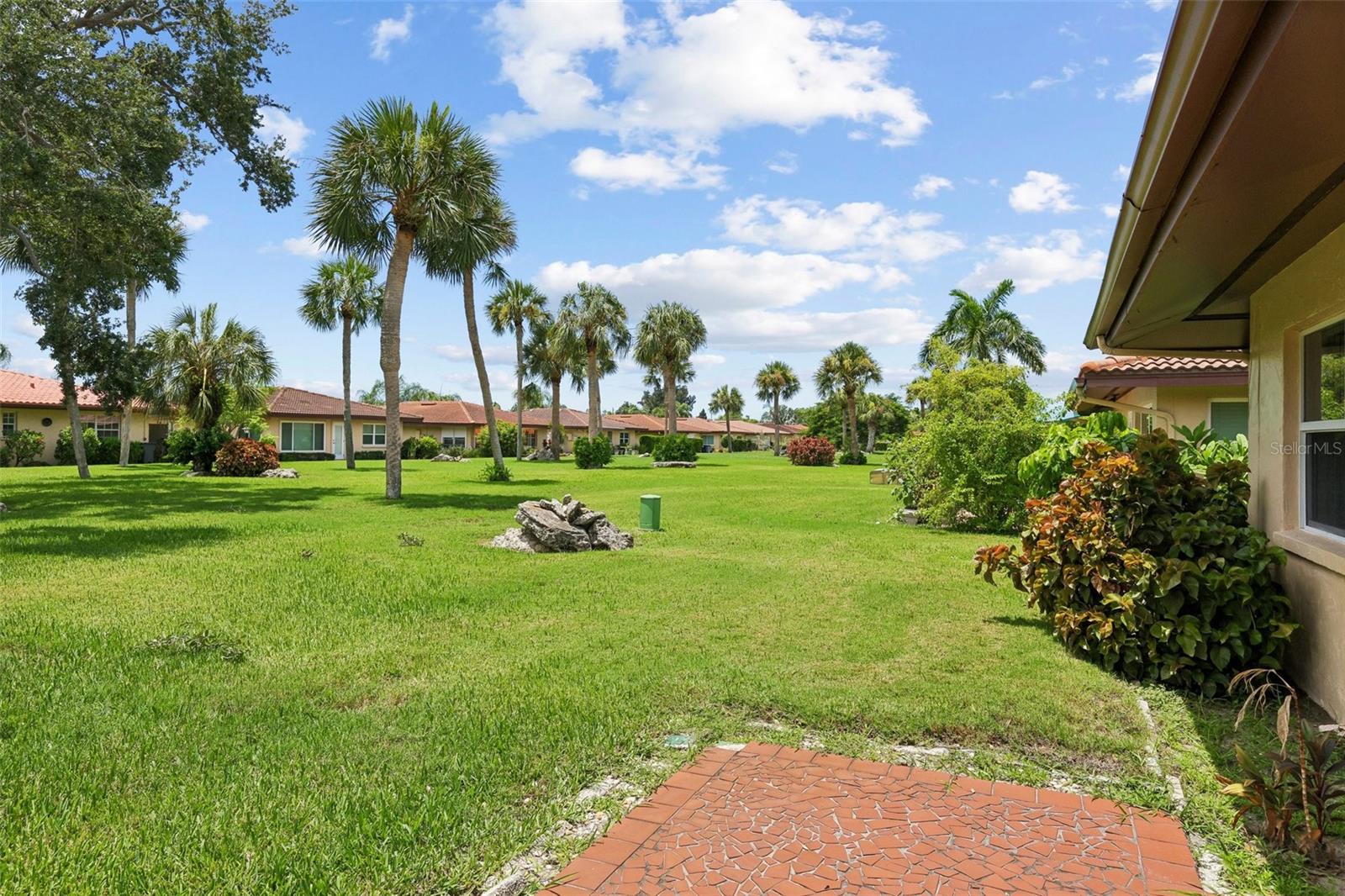 3210 CAMBRIDGE AVE, BRADENTON, FL — photo 7