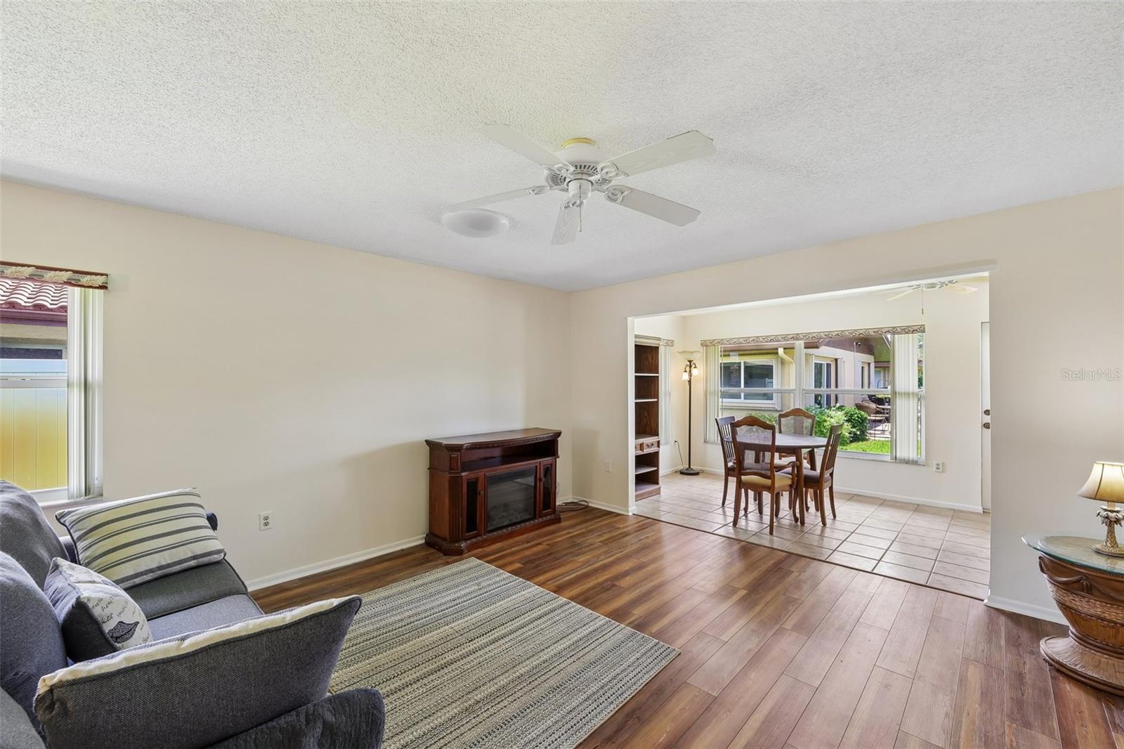 3210 CAMBRIDGE AVE, BRADENTON, FL — photo 11