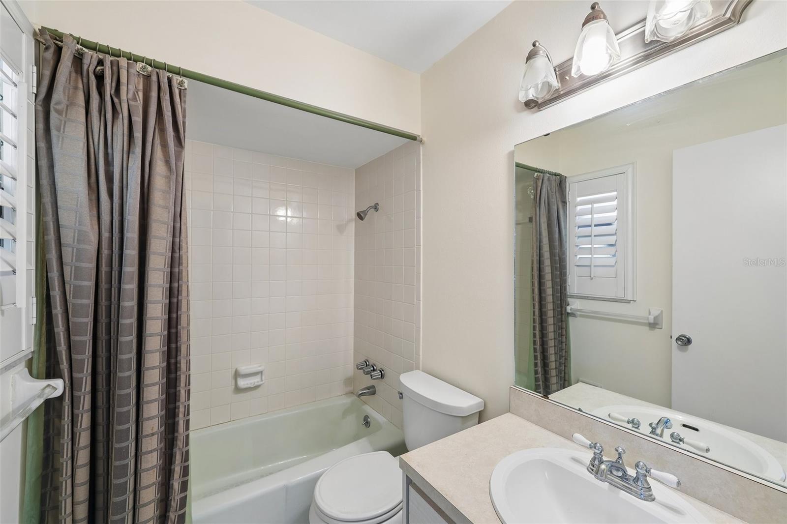 3210 CAMBRIDGE AVE, BRADENTON, FL — photo 21