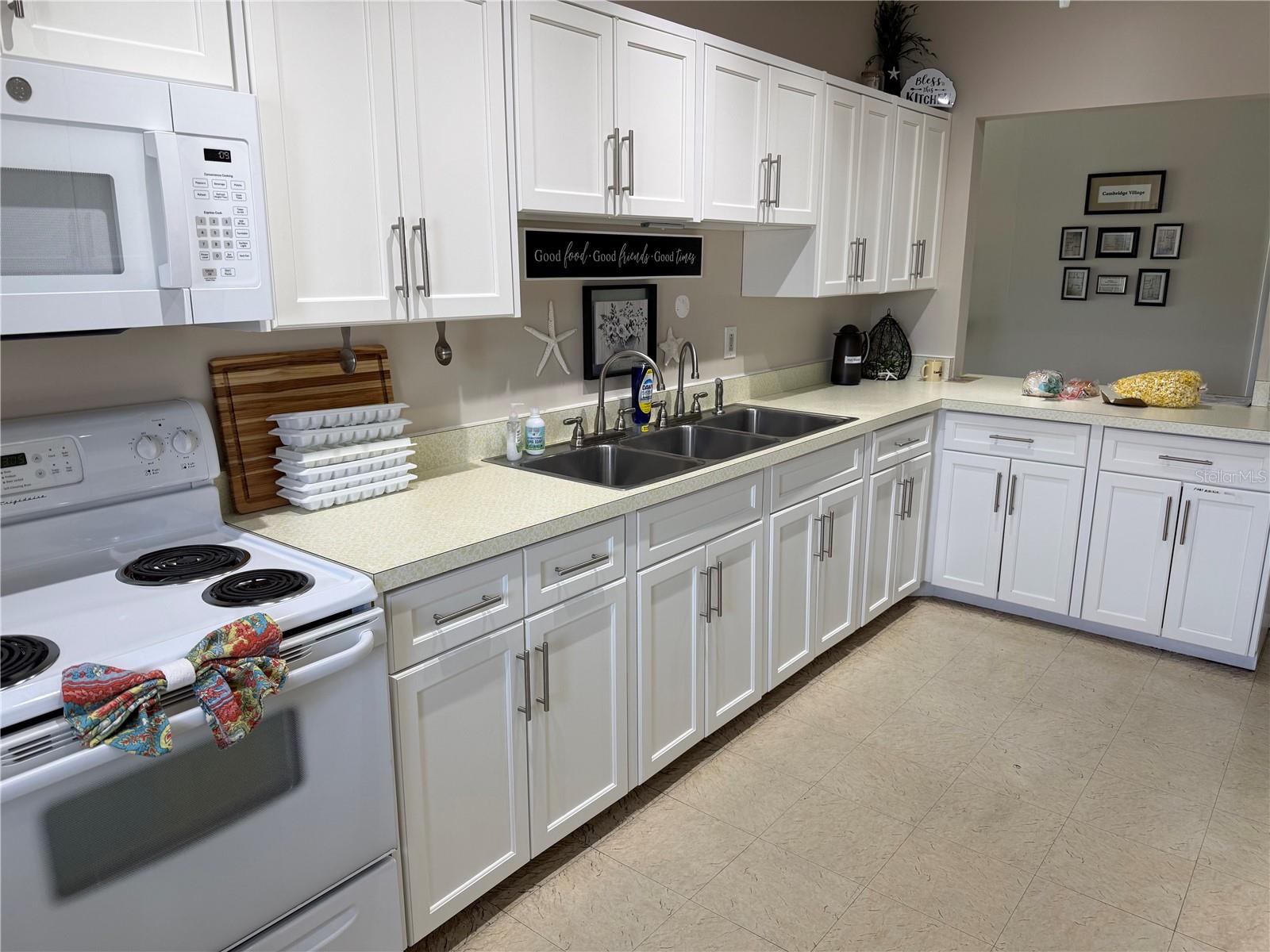 3210 CAMBRIDGE AVE, BRADENTON, FL — photo 34