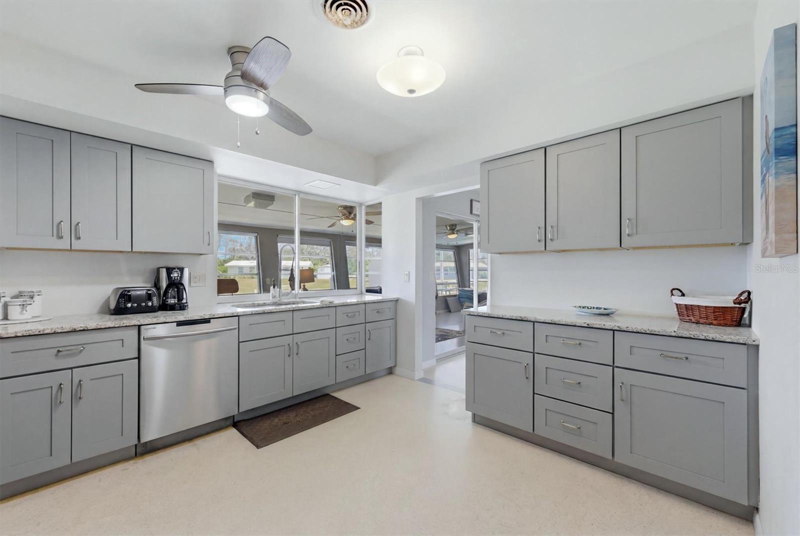 898 E 6TH ST, ENGLEWOOD, FL — photo 15
