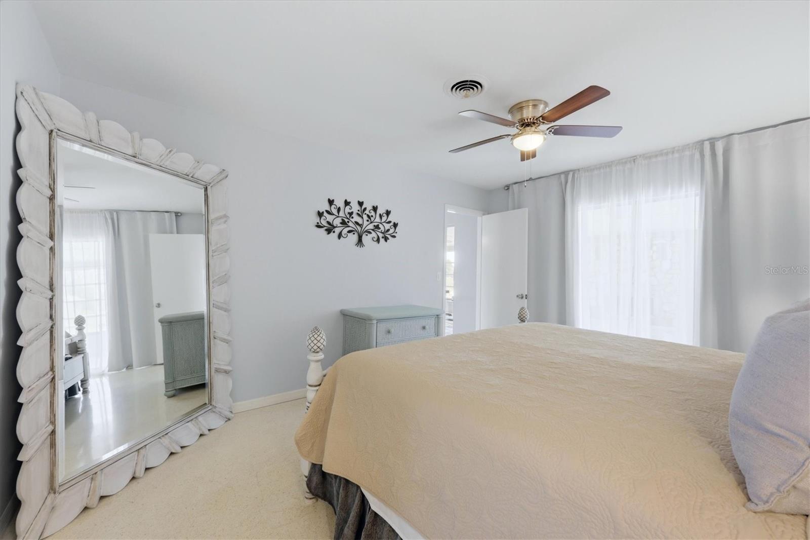 898 E 6TH ST, ENGLEWOOD, FL — photo 22