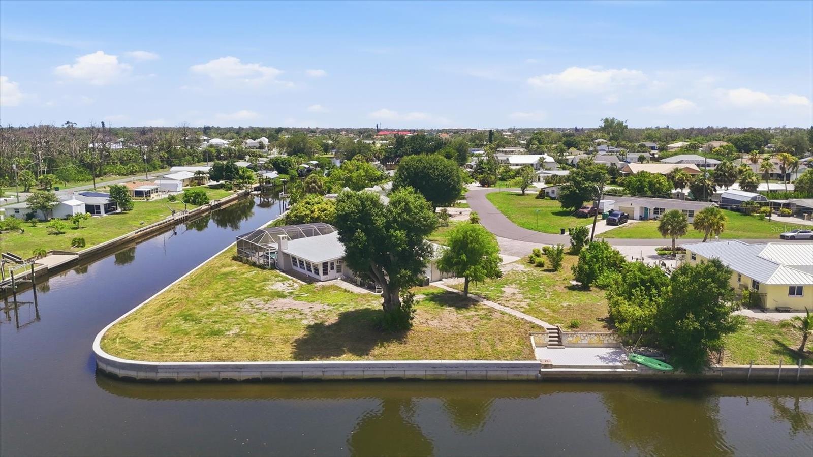898 E 6TH ST, ENGLEWOOD, FL — photo 39