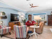 4010 HAMMERSMITH DR — photo 5