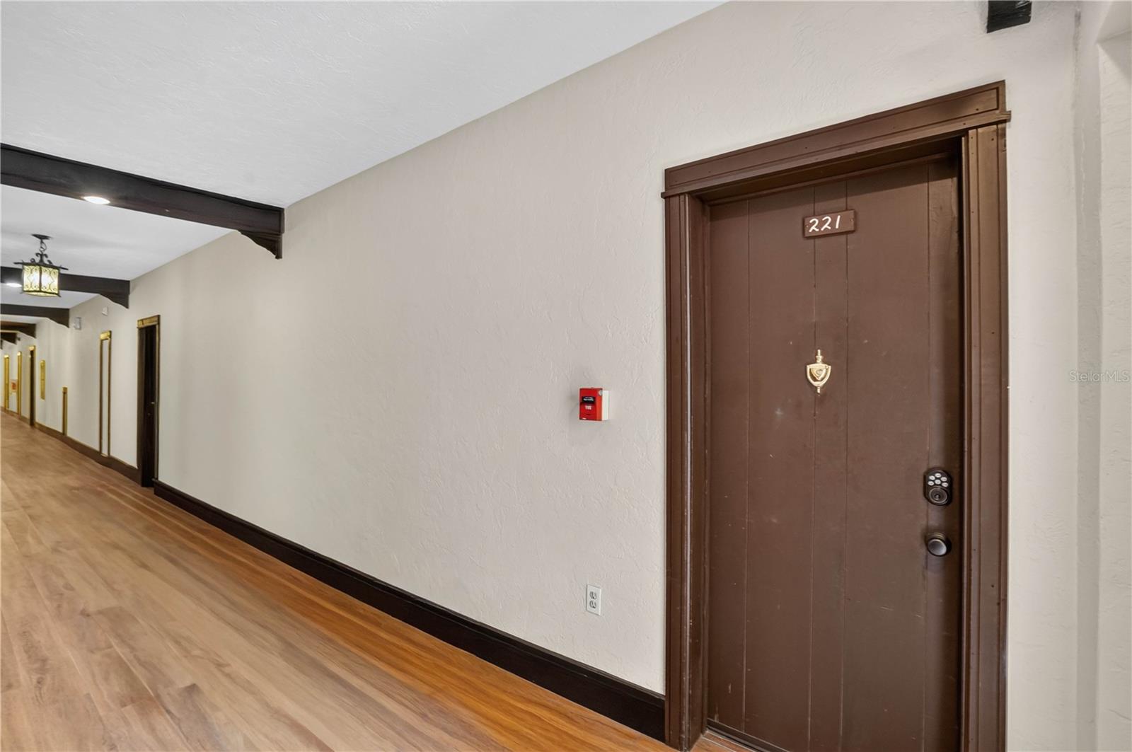 238 TAMPA AVE W #221, VENICE, FL — photo 2