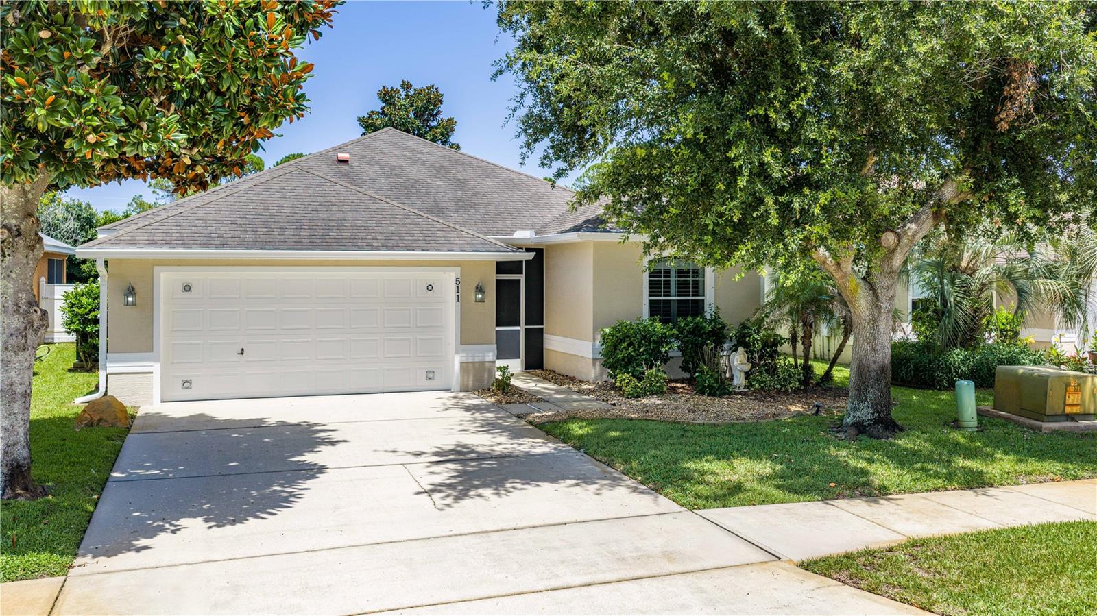 511 SAFE HARBOR DR, EDGEWATER, FL