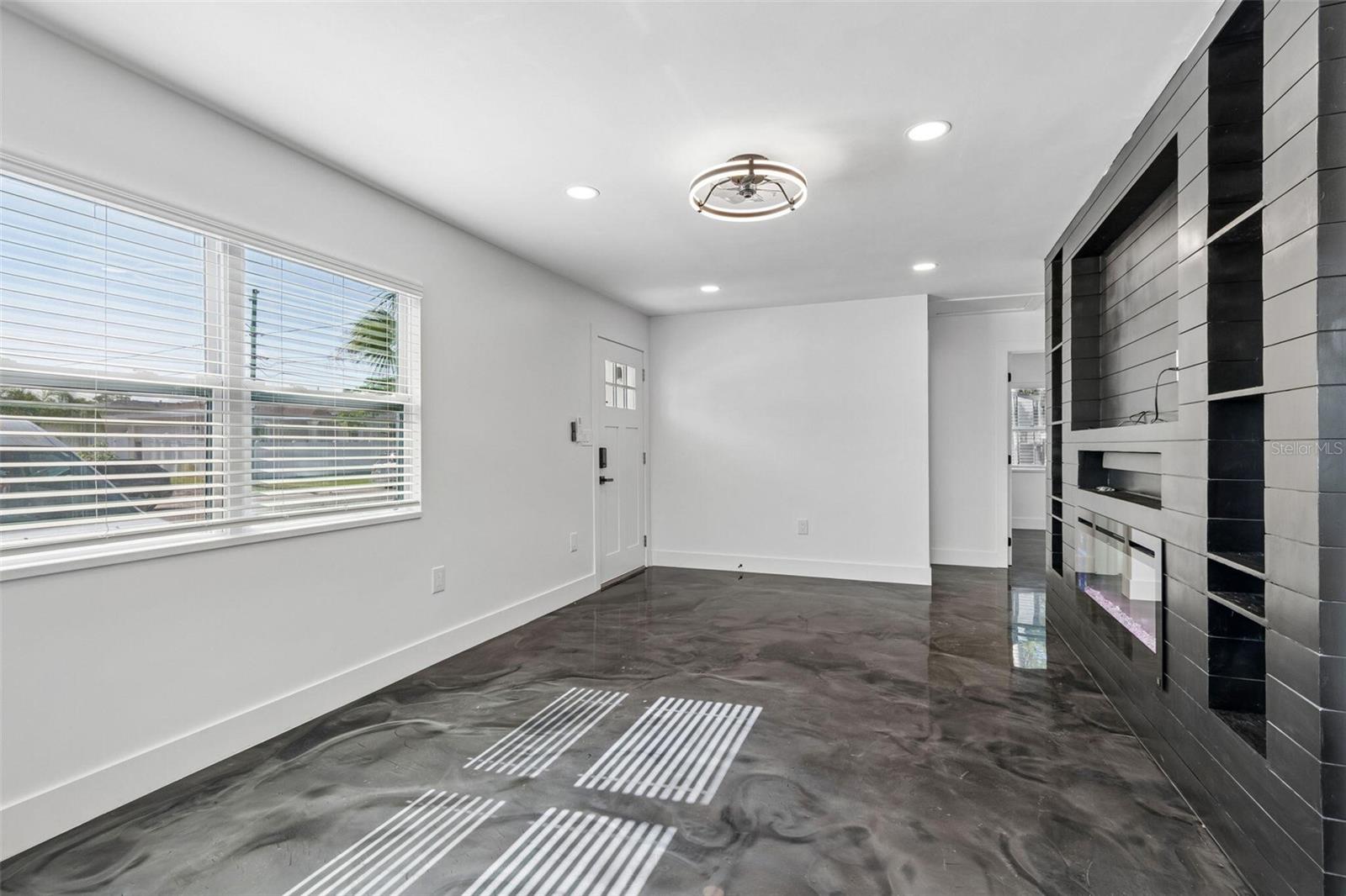4125 GROVE, ST PETERSBURG, FL — photo 17