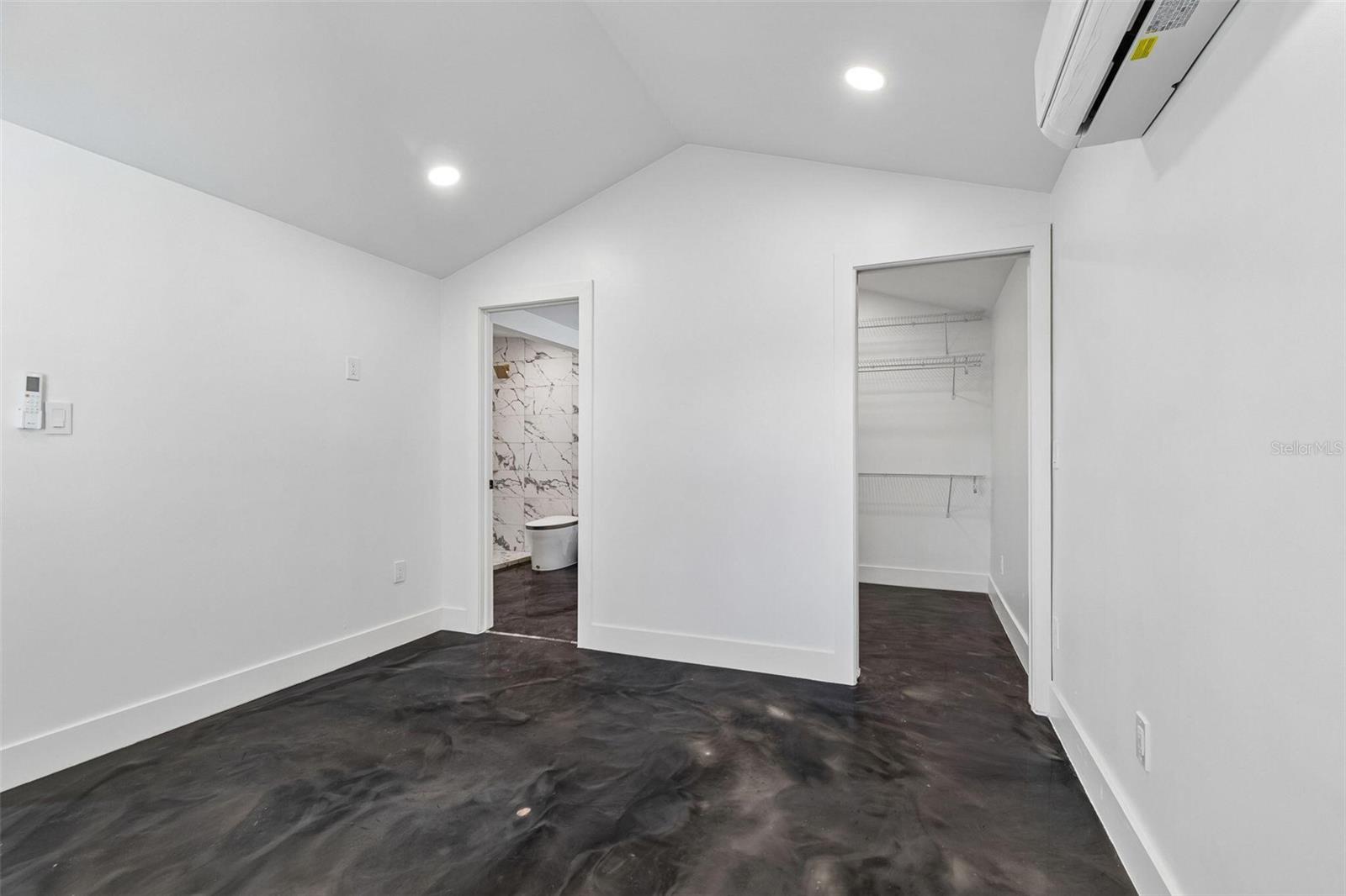 4125 GROVE, ST PETERSBURG, FL — photo 19