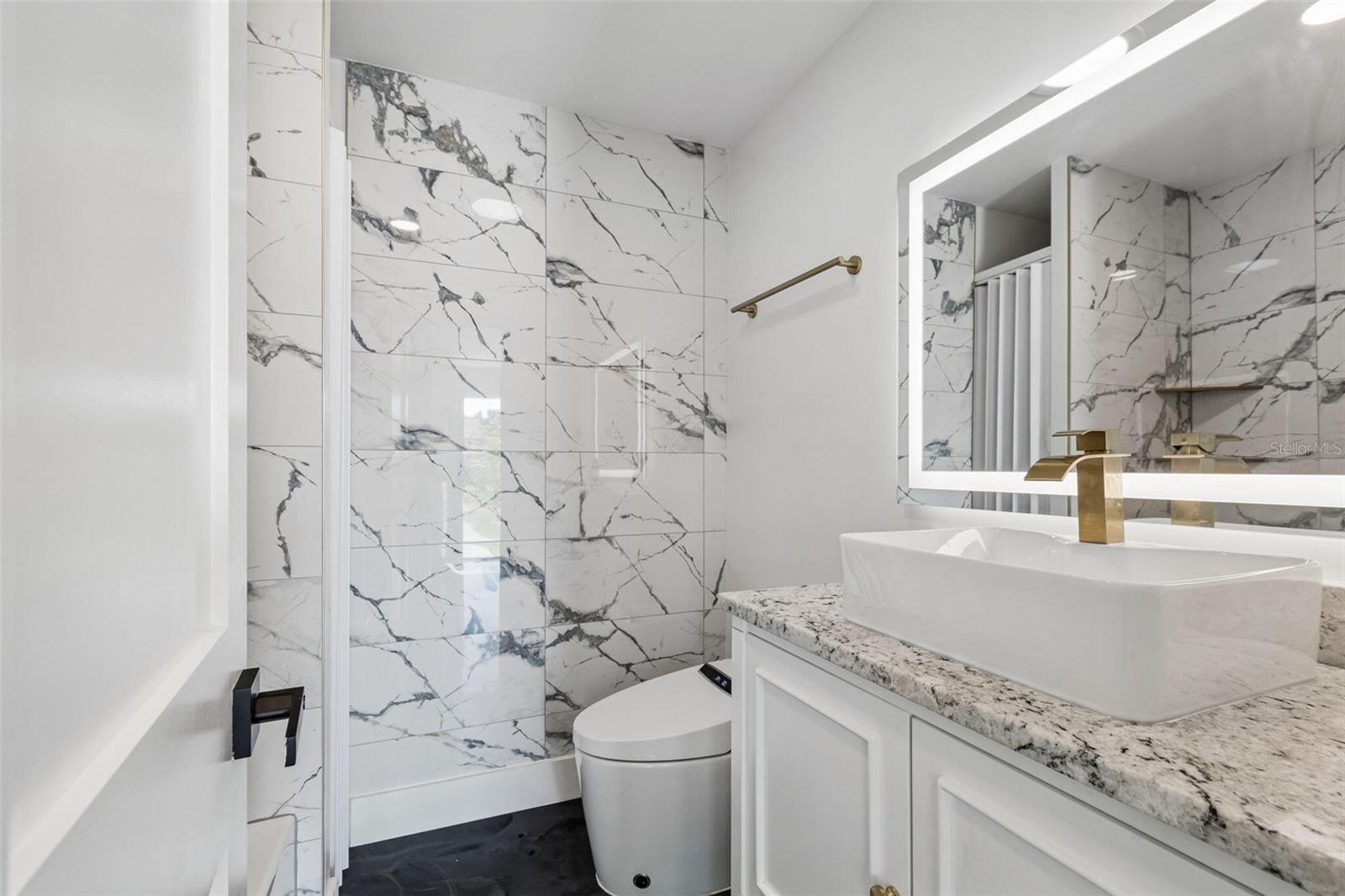 4125 GROVE, ST PETERSBURG, FL — photo 29