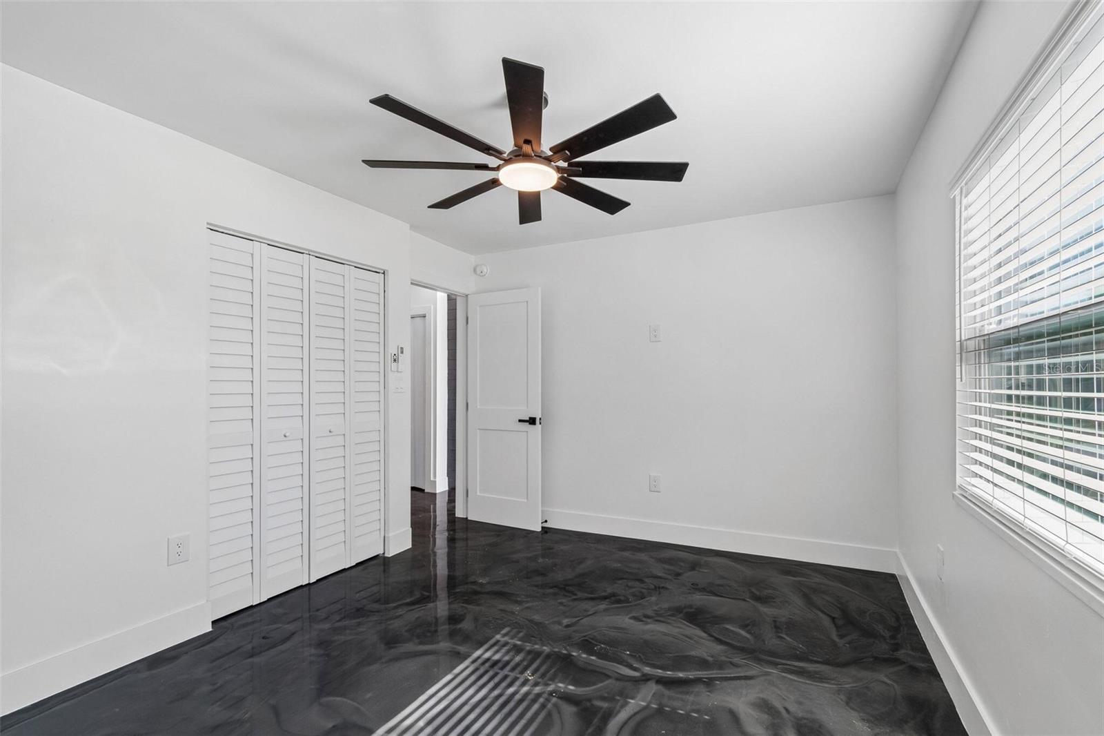 4125 GROVE, ST PETERSBURG, FL — photo 31