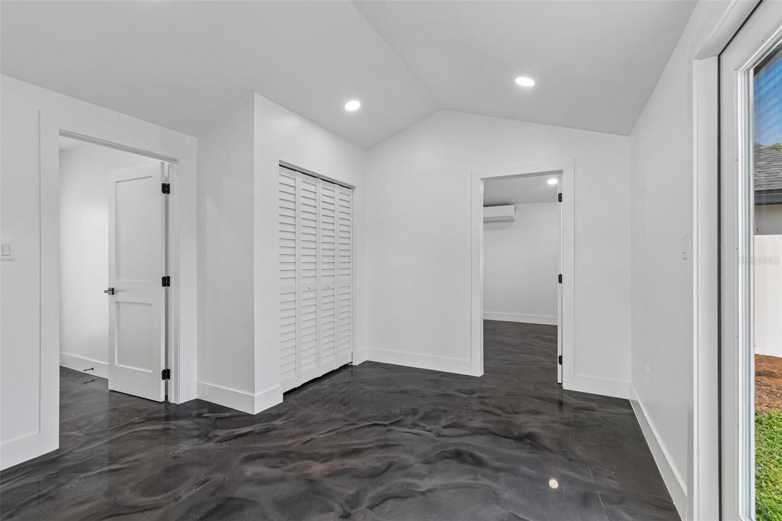 4125 GROVE, ST PETERSBURG, FL — photo 36