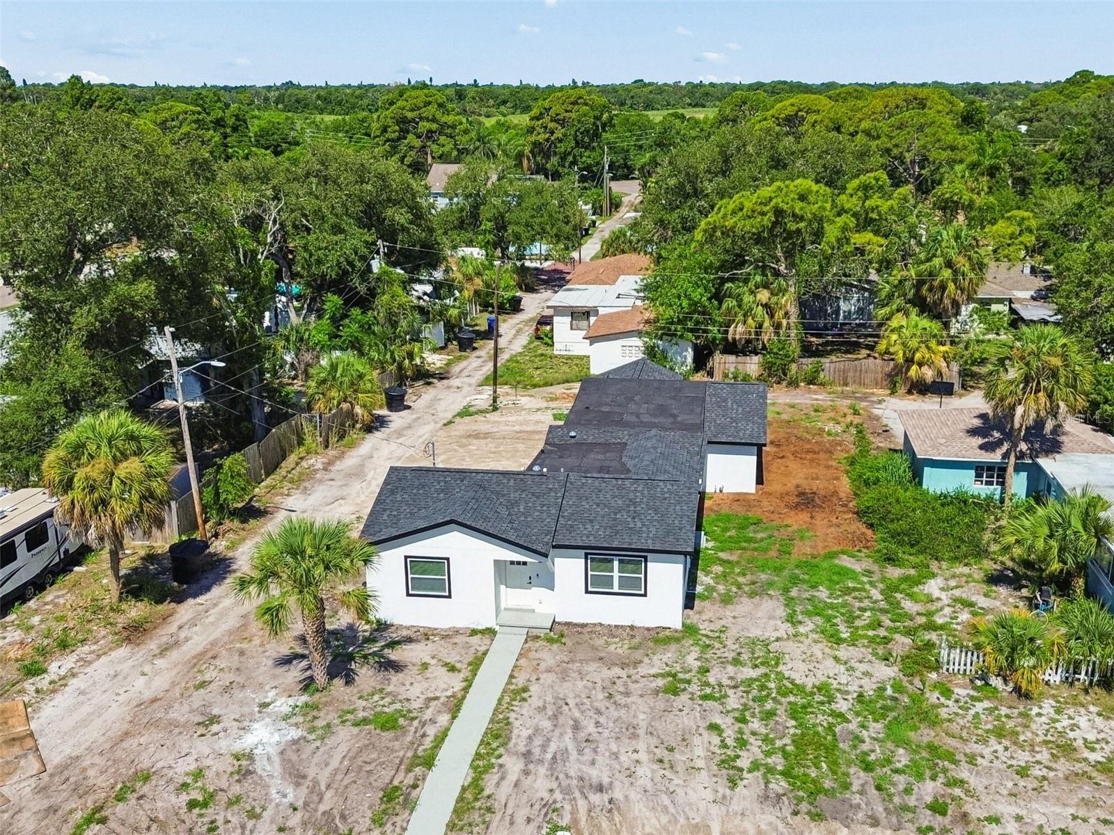 4125 GROVE, ST PETERSBURG, FL — photo 61