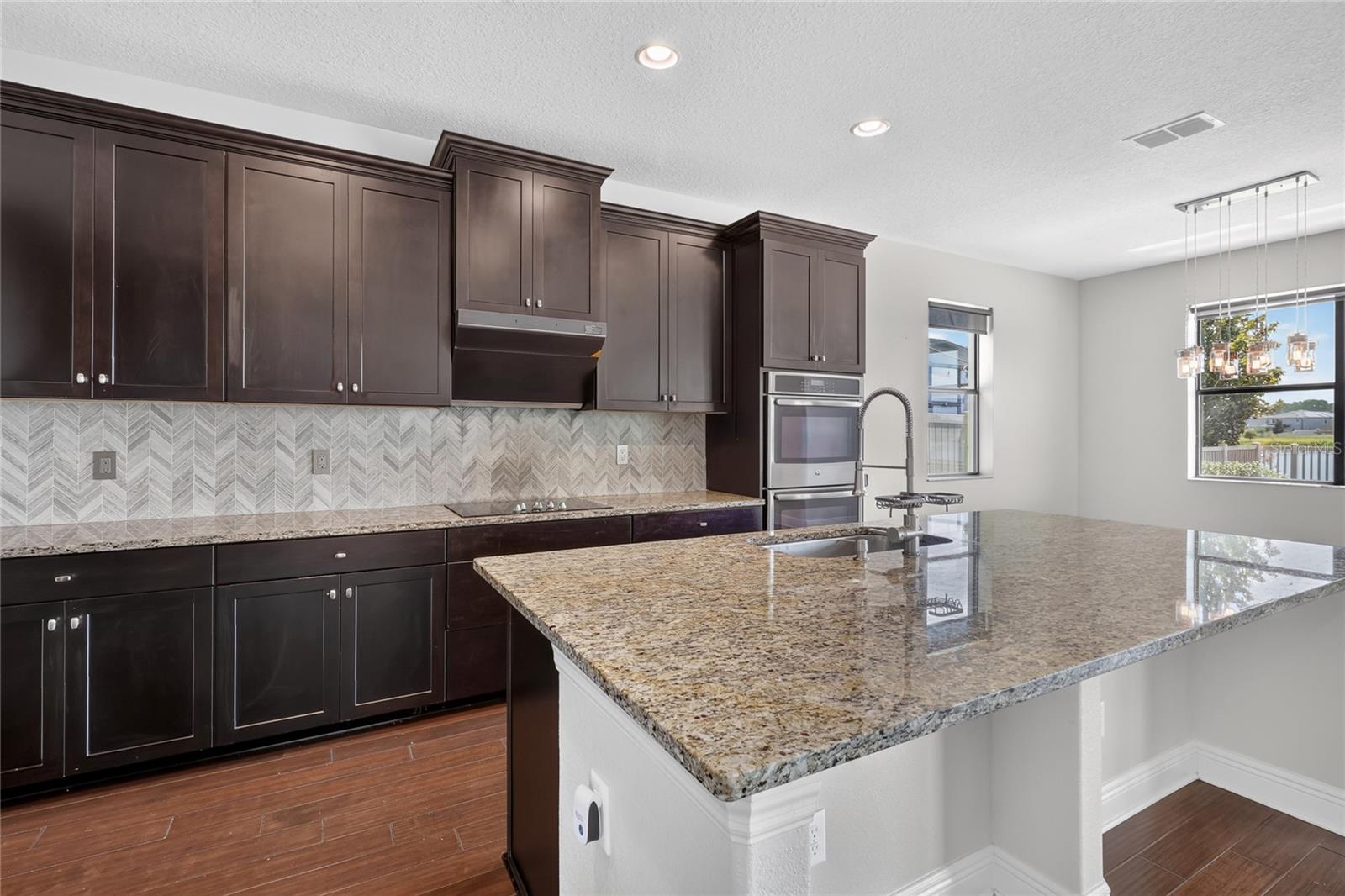 1806 NATURE VIEW DR, LUTZ, FL — photo 30