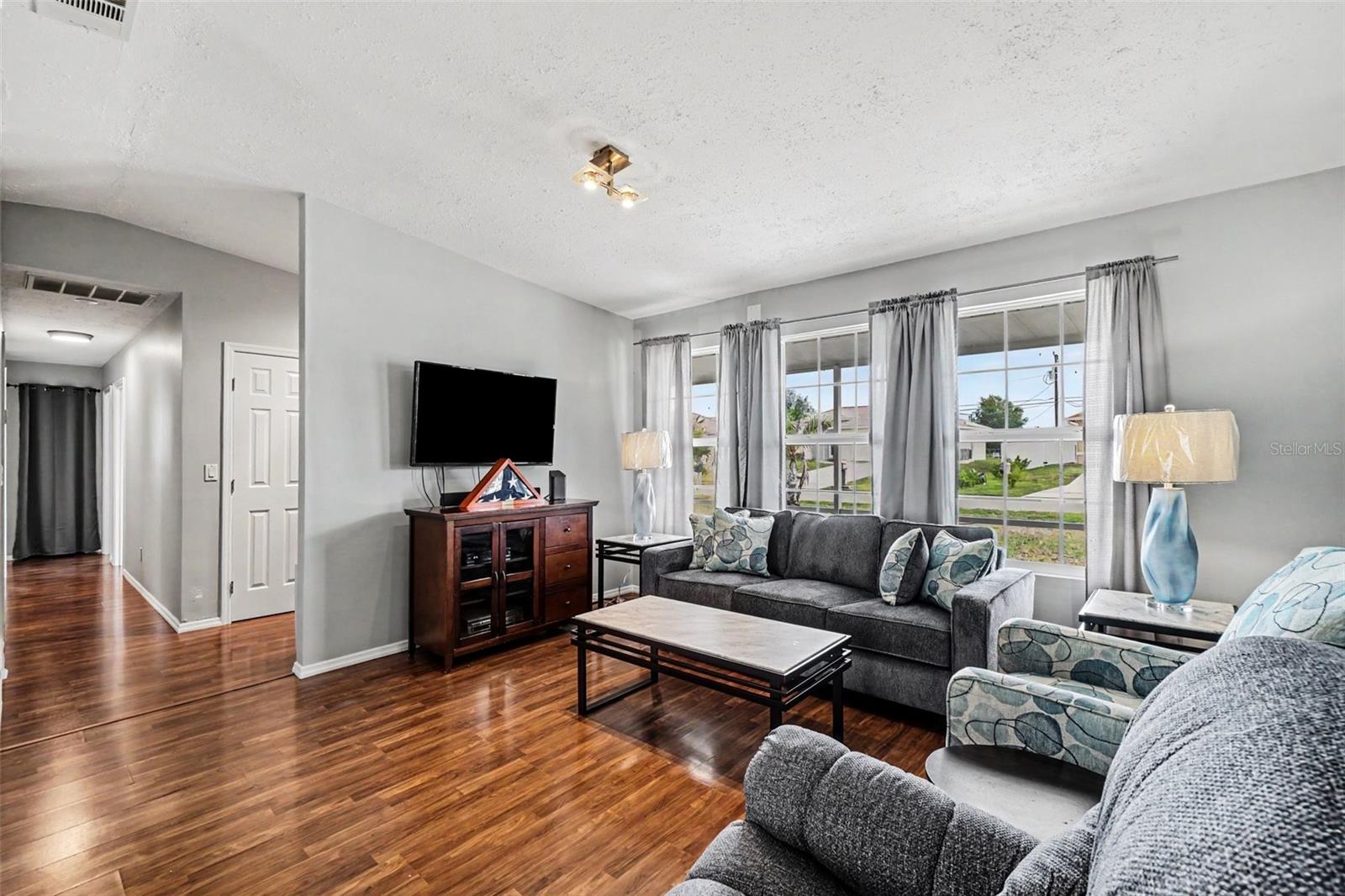 316 SW 19TH TER, CAPE CORAL, FL — photo 4